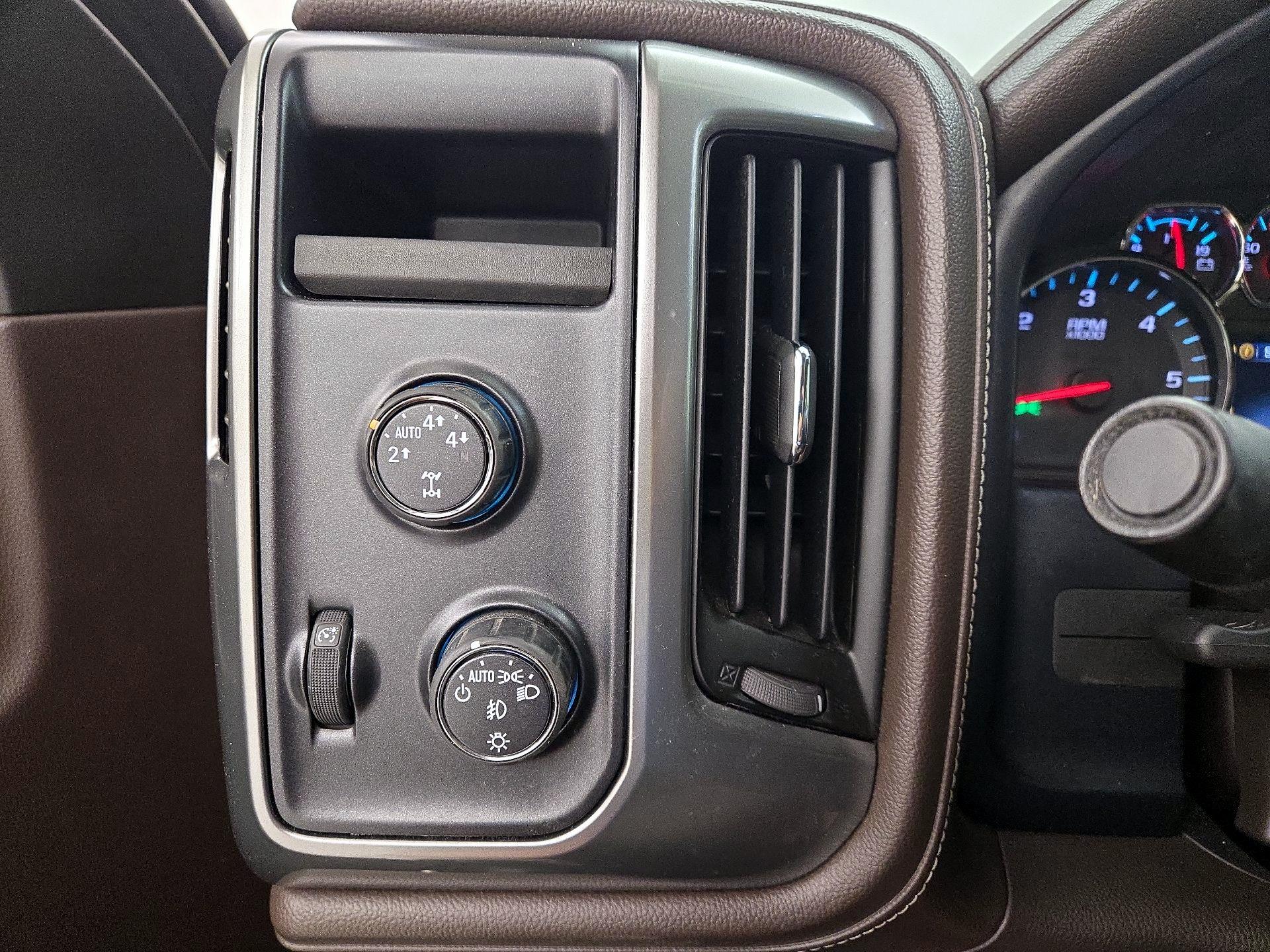 Thumbnail: 2014 Chevrolet Silverado 1500 - 13