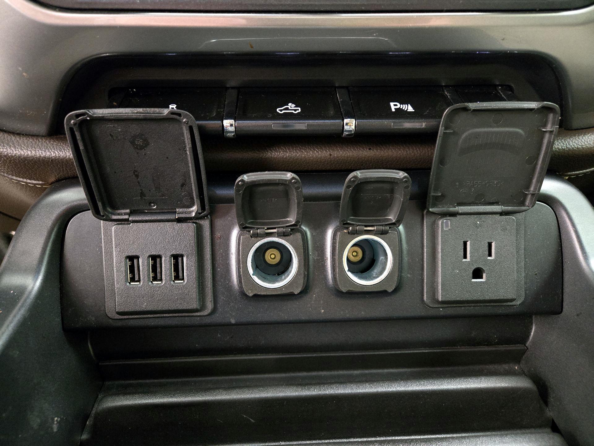 Thumbnail: 2014 Chevrolet Silverado 1500 - 19