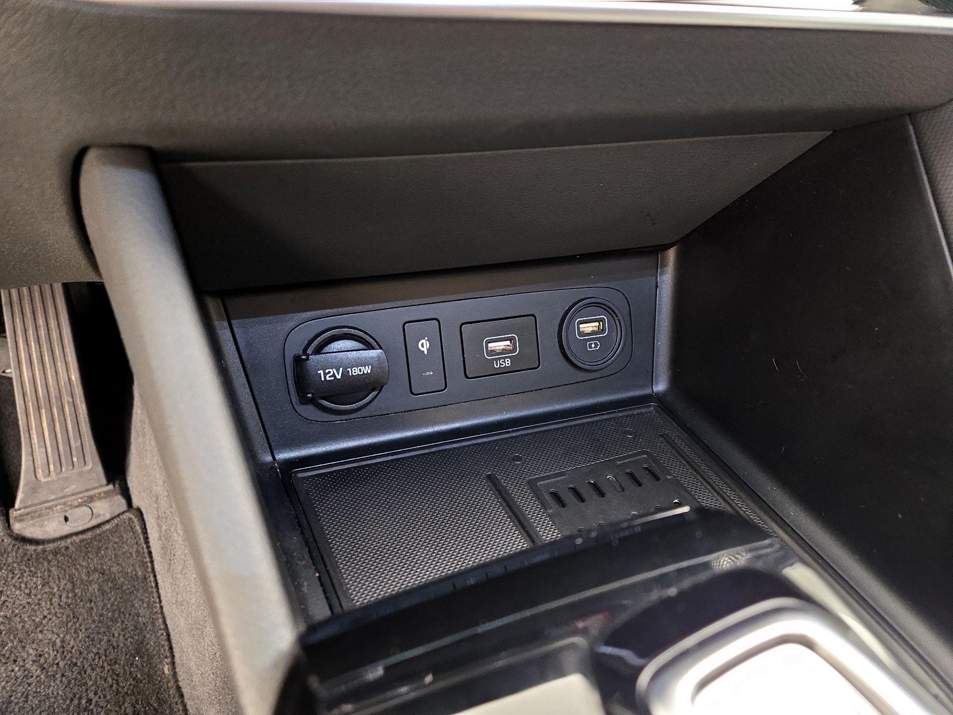 Thumbnail: 2020 Hyundai Sonata - 19