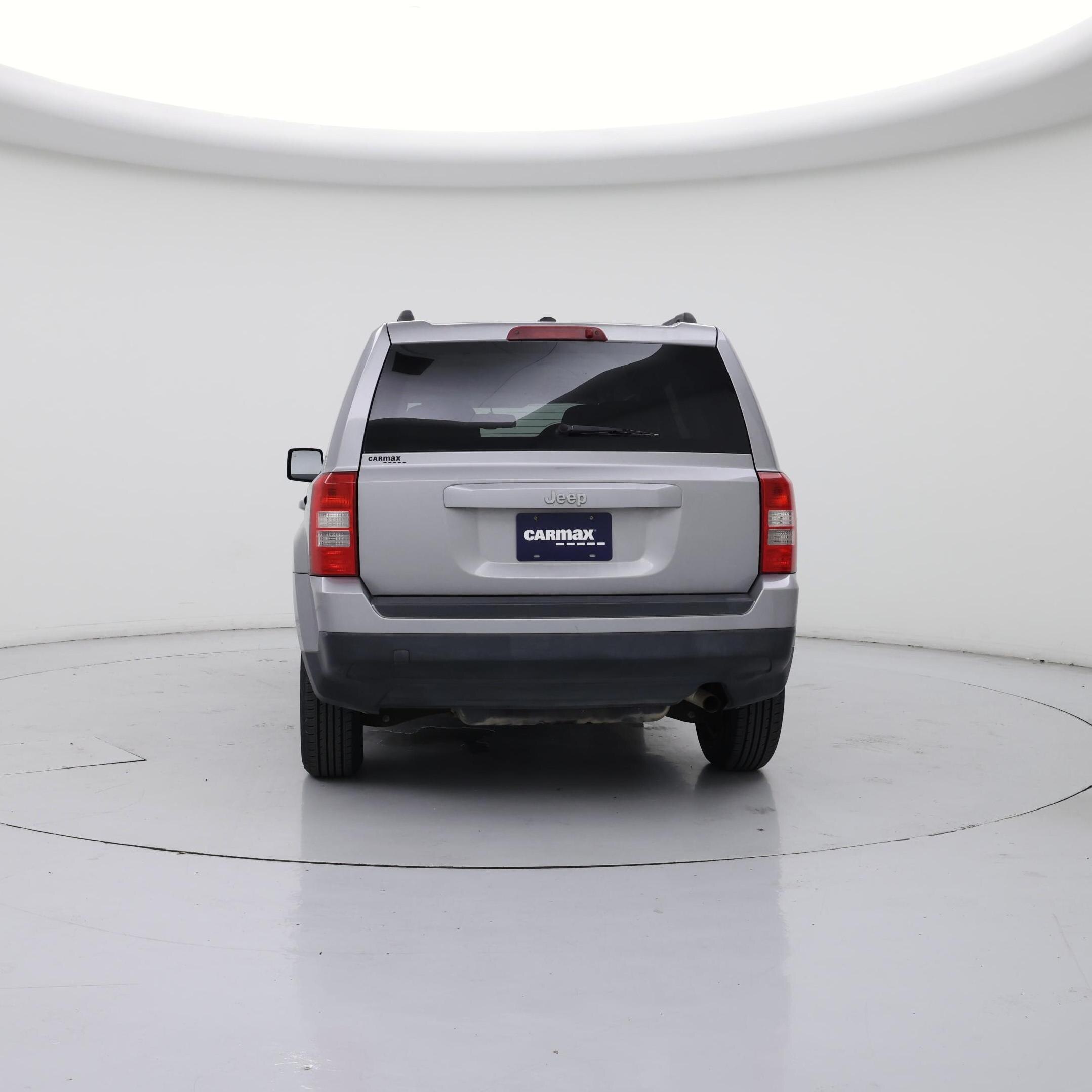 Thumbnail: 2016 Jeep Patriot - 6