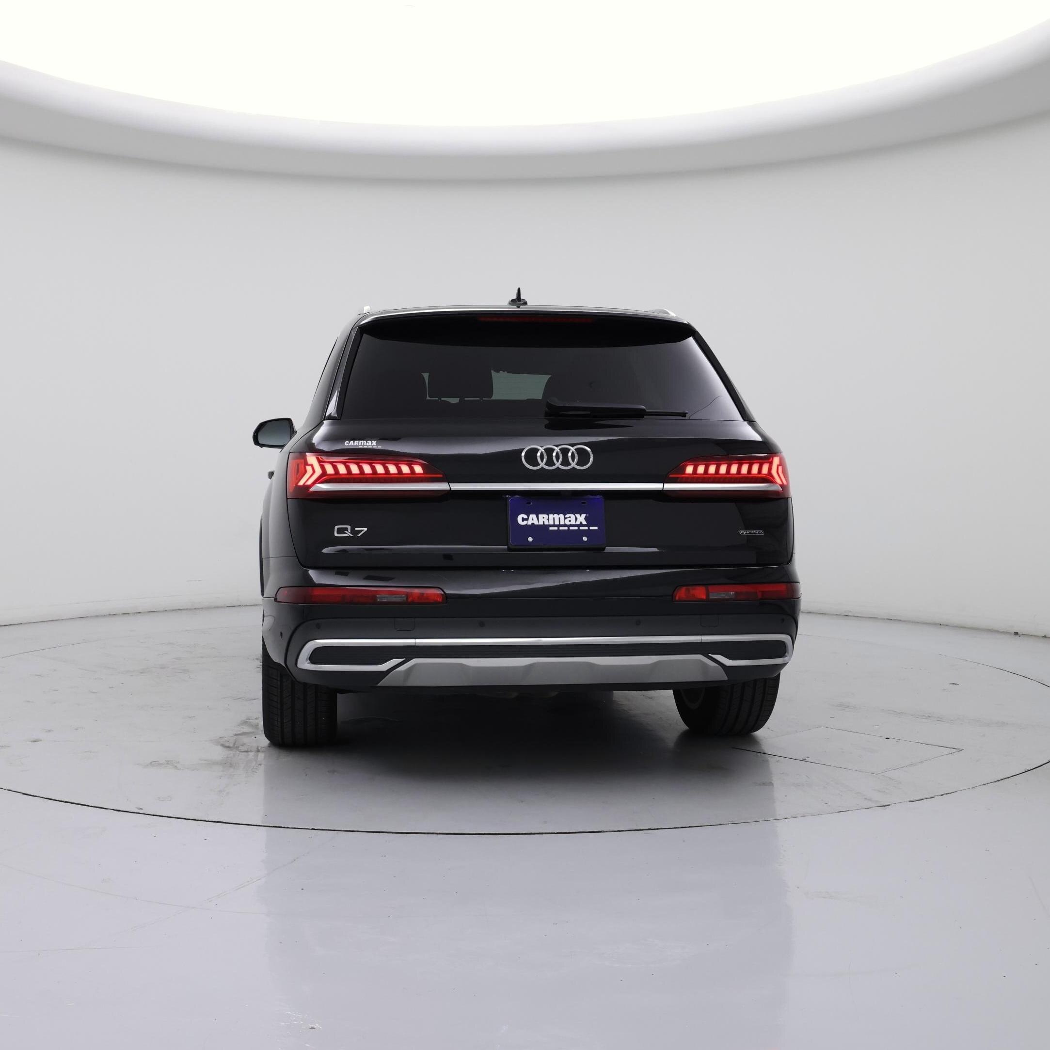 Thumbnail: 2023 Audi Q7 - 6