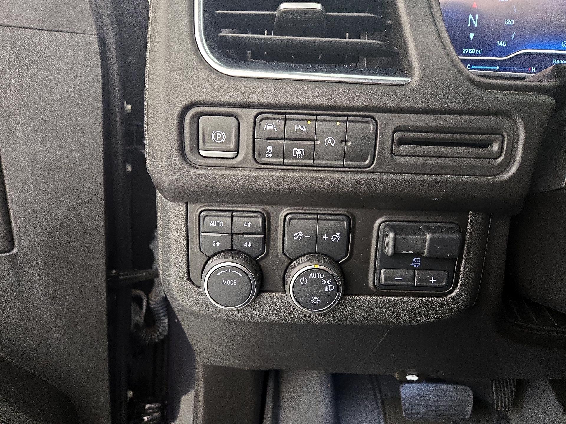 Thumbnail: 2023 Chevrolet Tahoe - 13