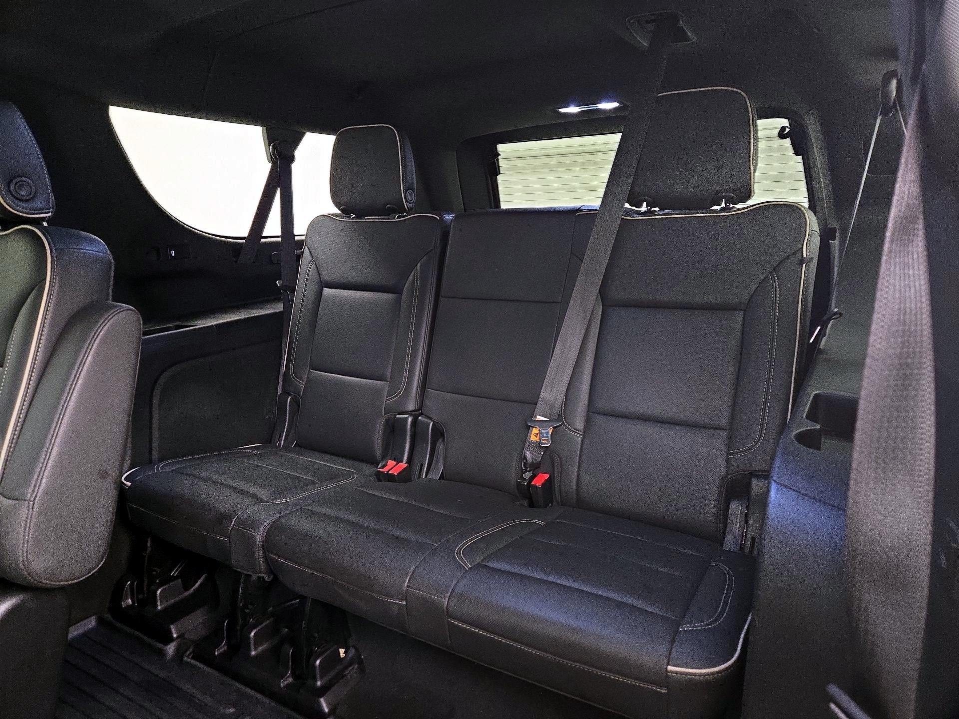 Thumbnail: 2022 Chevrolet Suburban - 20