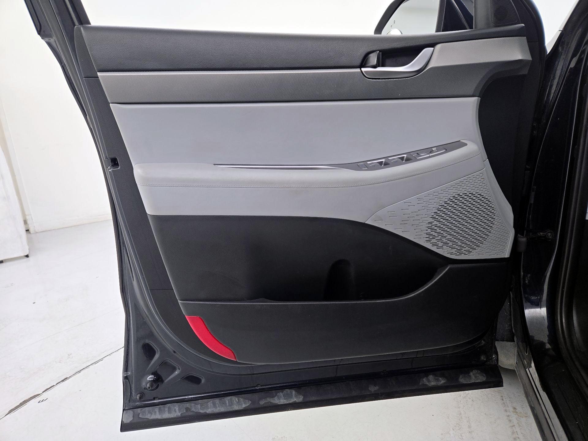 Thumbnail: 2021 Hyundai Palisade - 12