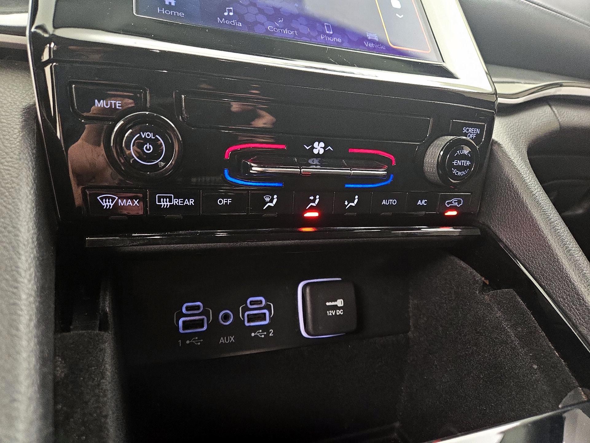 Thumbnail: 2022 Jeep Grand Cherokee L - 16