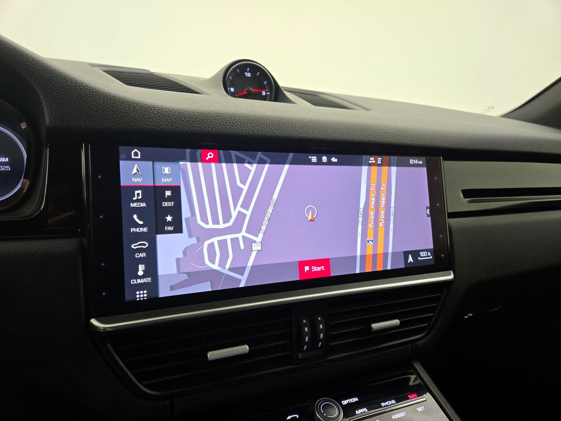 Thumbnail: 2020 Porsche Cayenne - 14