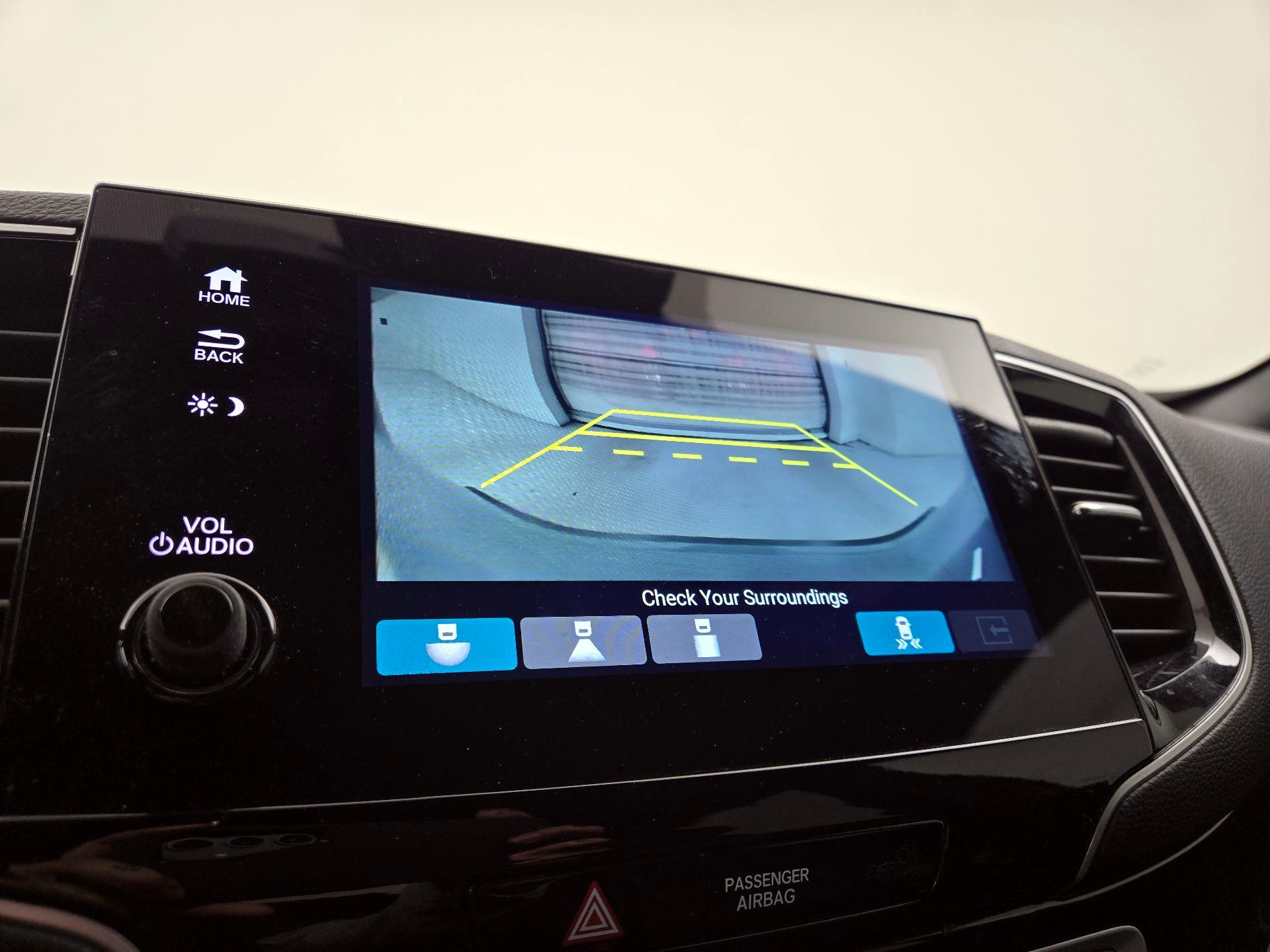 Thumbnail: 2022 Honda Passport - 14