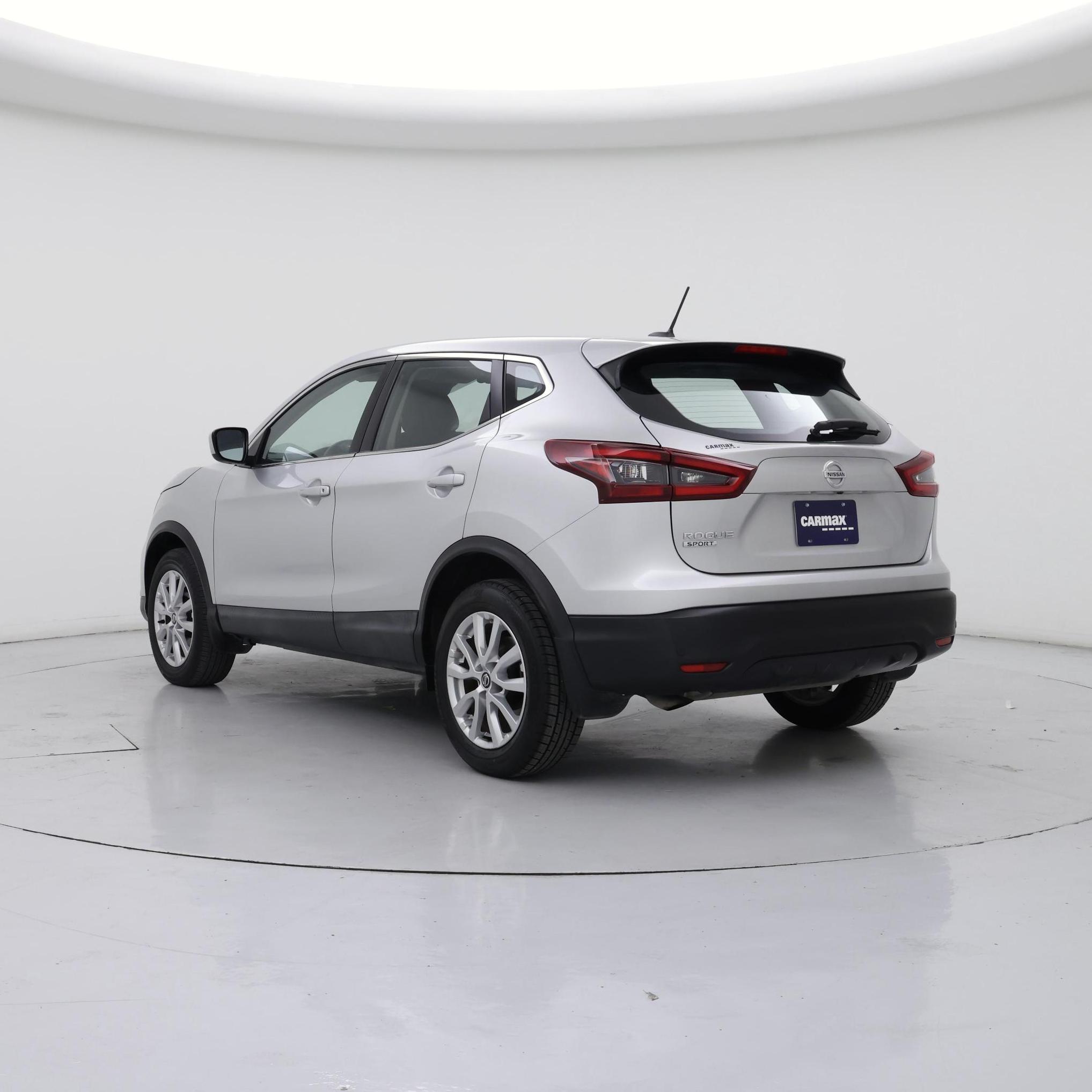 Thumbnail: 2020 Nissan Rogue Sport - 2