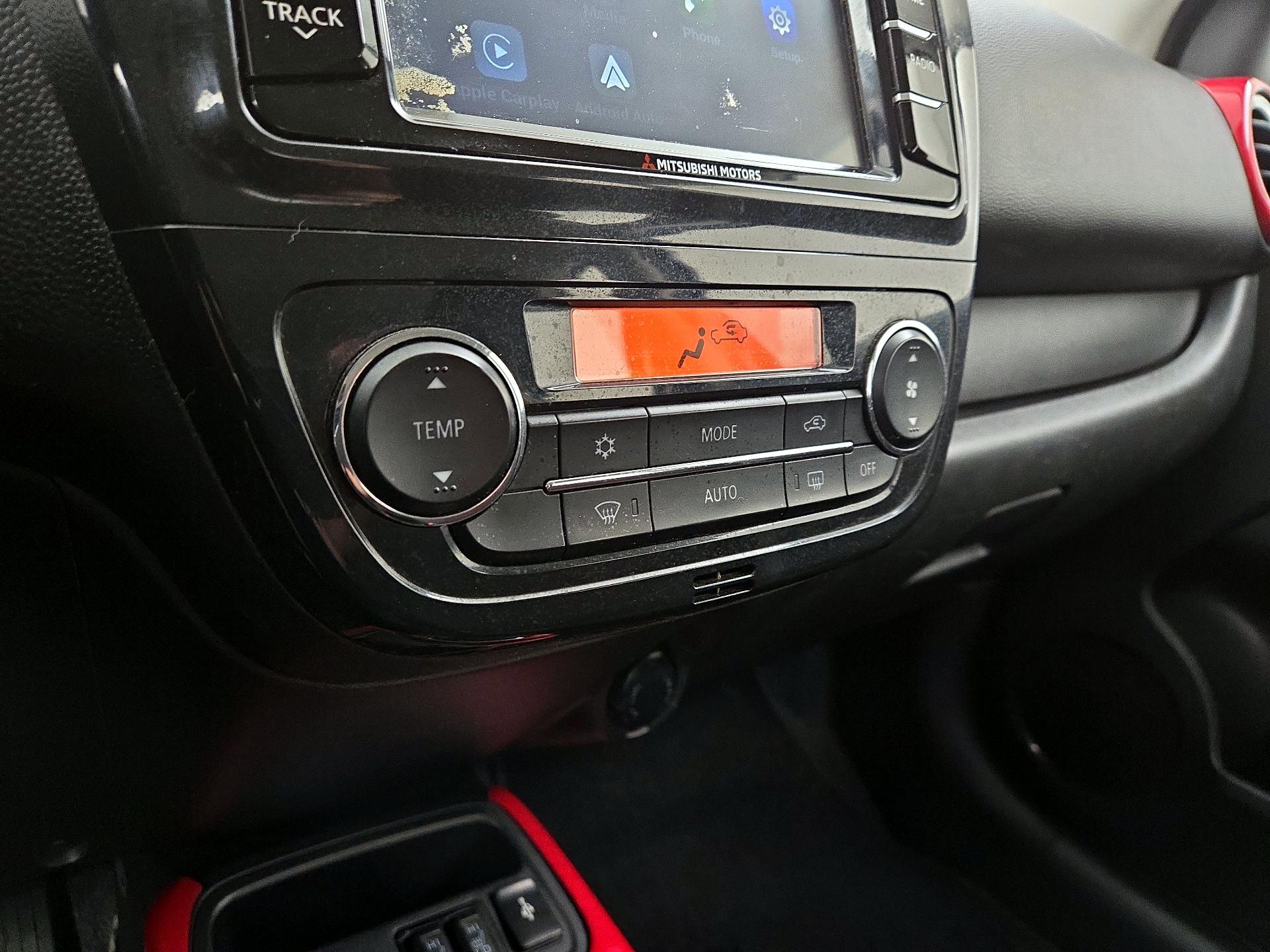 Thumbnail: 2020 Mitsubishi Mirage - 16