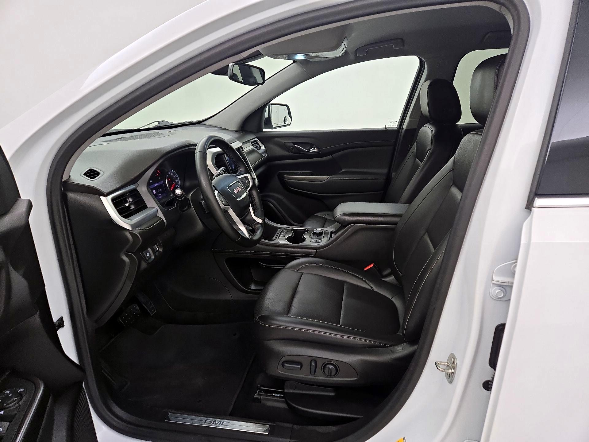 Thumbnail: 2023 GMC Acadia - 11