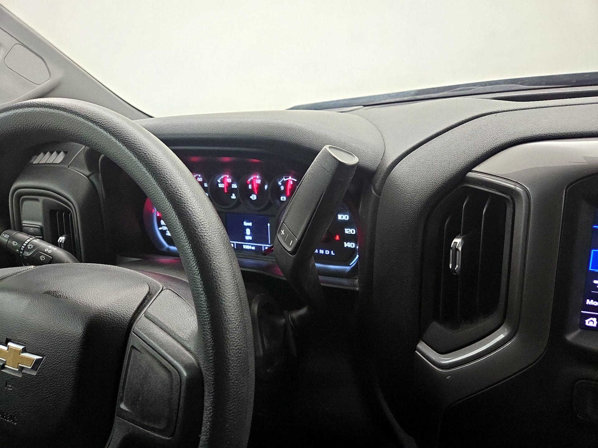 Thumbnail: 2022 Chevrolet Silverado 1500 - 17