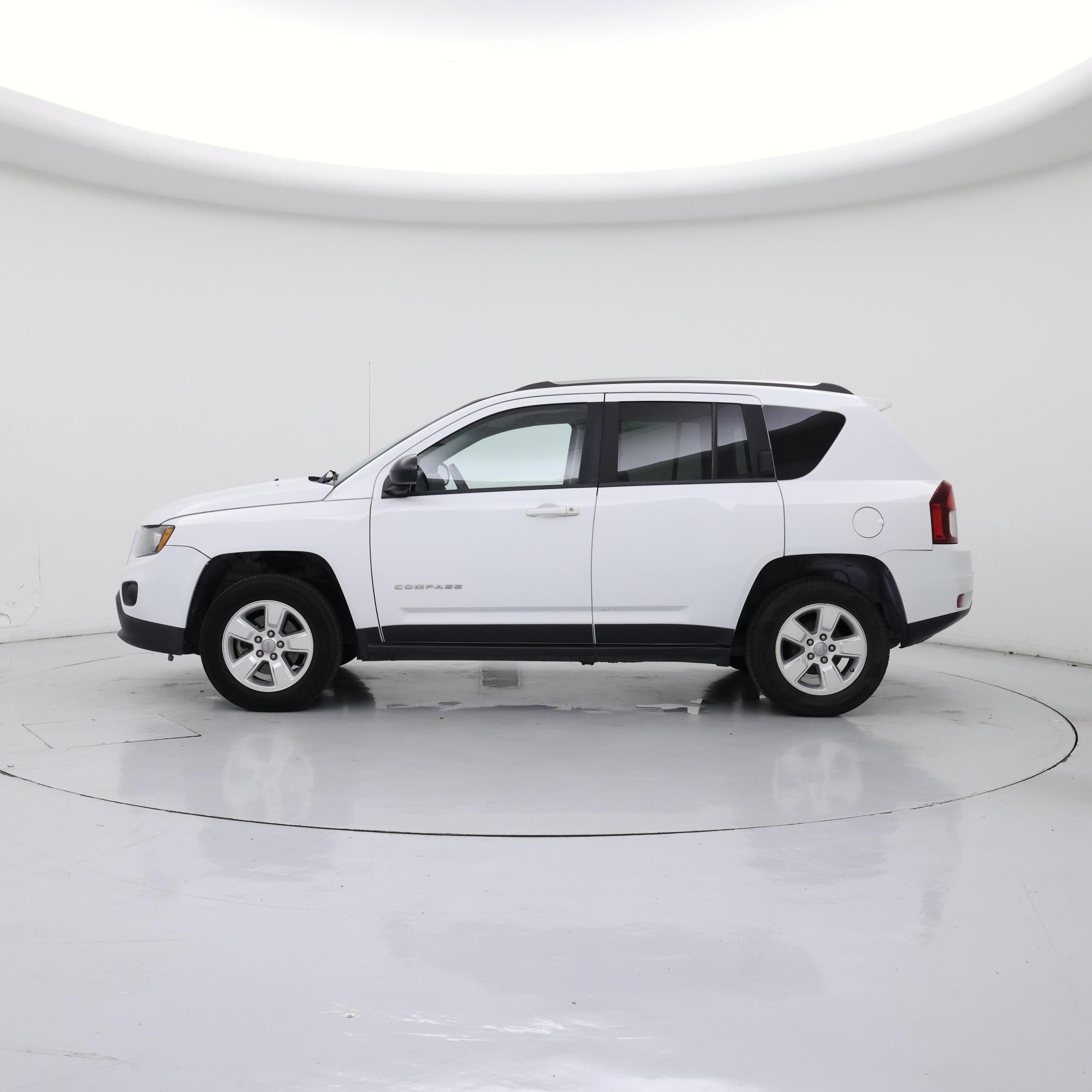 Thumbnail: 2015 Jeep Compass - 3