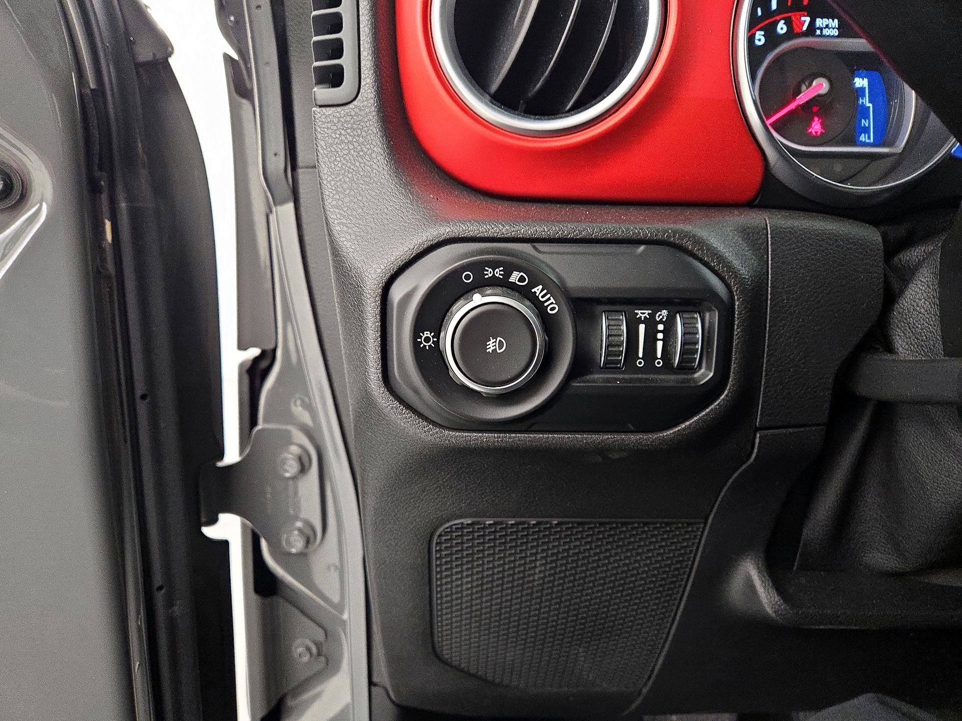 Thumbnail: 2021 Jeep Wrangler - 13