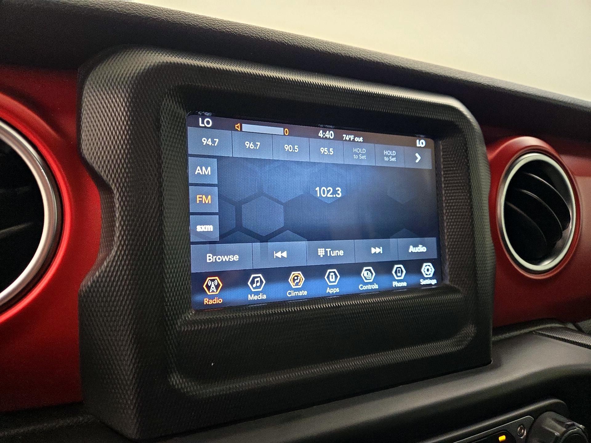 Thumbnail: 2021 Jeep Wrangler - 15