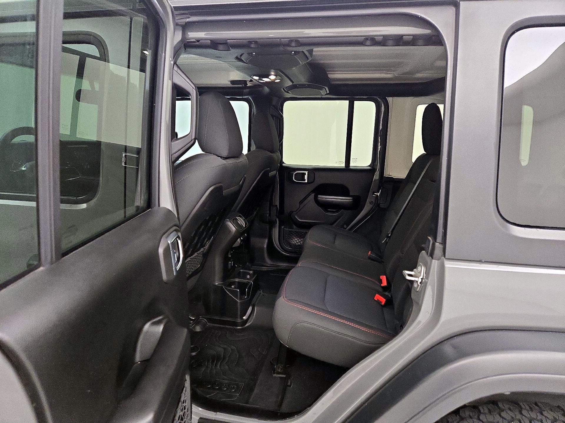 Thumbnail: 2021 Jeep Wrangler - 19