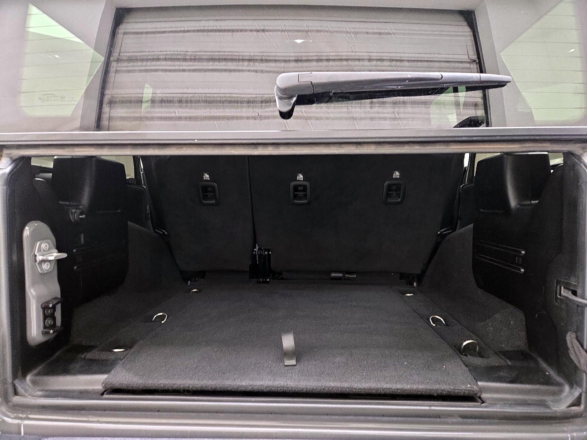 Thumbnail: 2021 Jeep Wrangler - 20