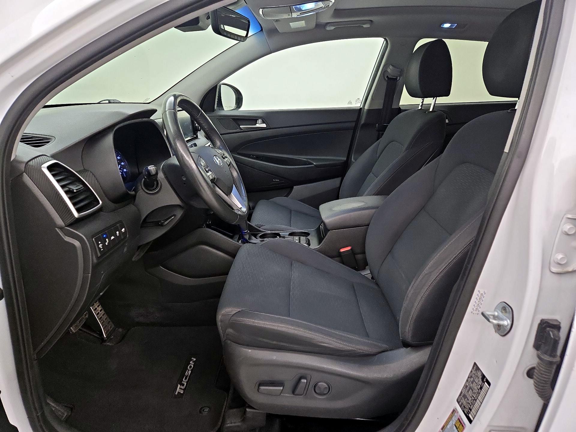 Thumbnail: 2019 Hyundai Tucson - 11