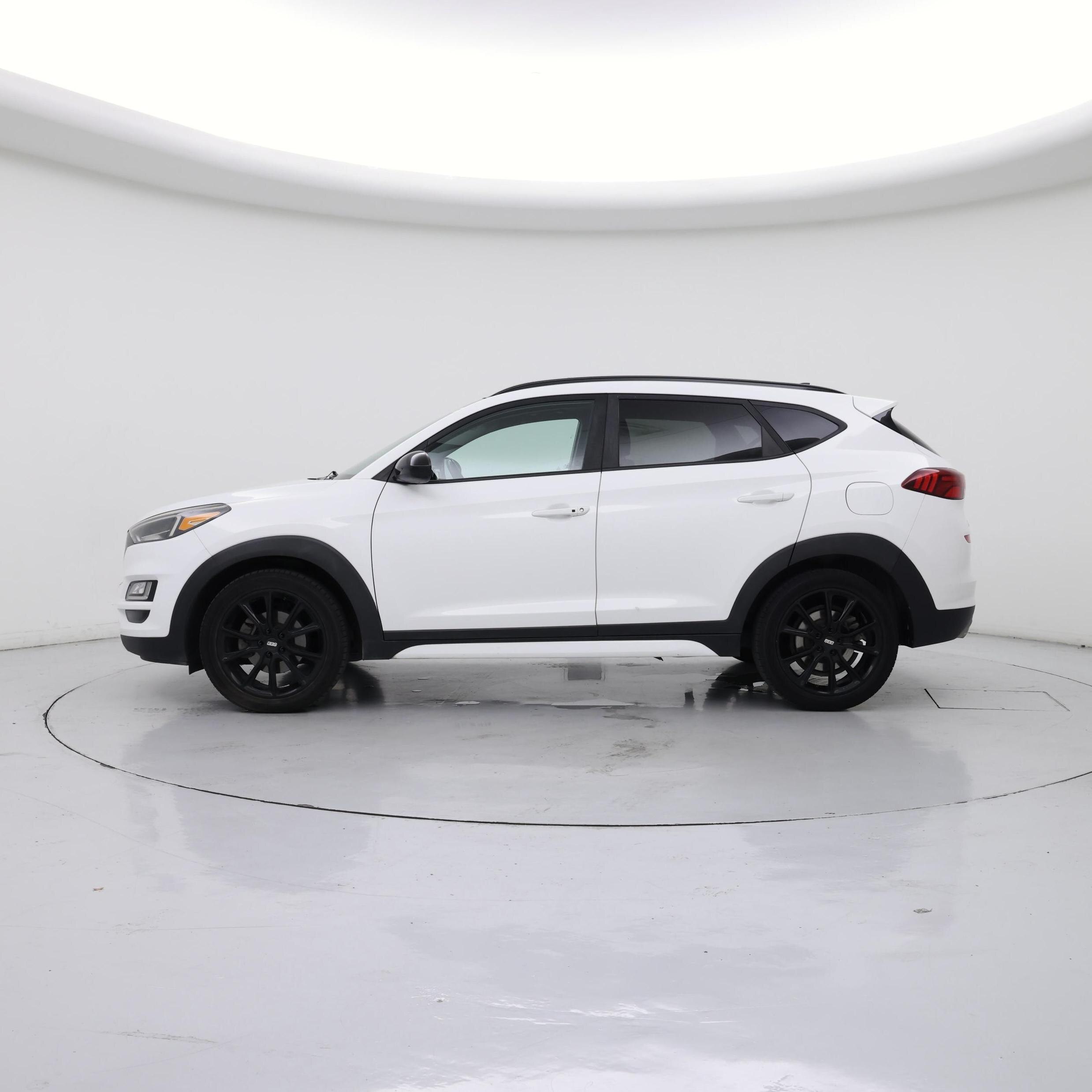 Thumbnail: 2019 Hyundai Tucson - 3