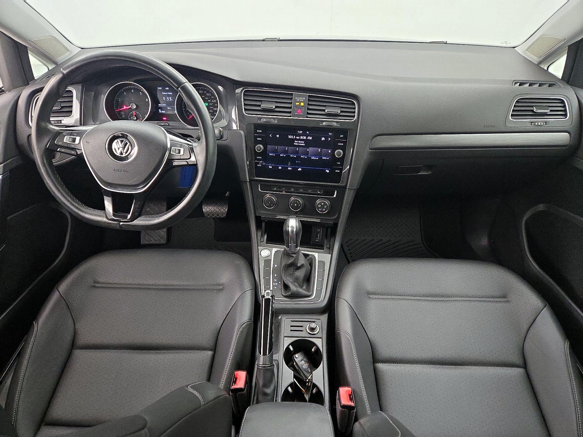 Thumbnail: 2018 Volkswagen Golf - 9