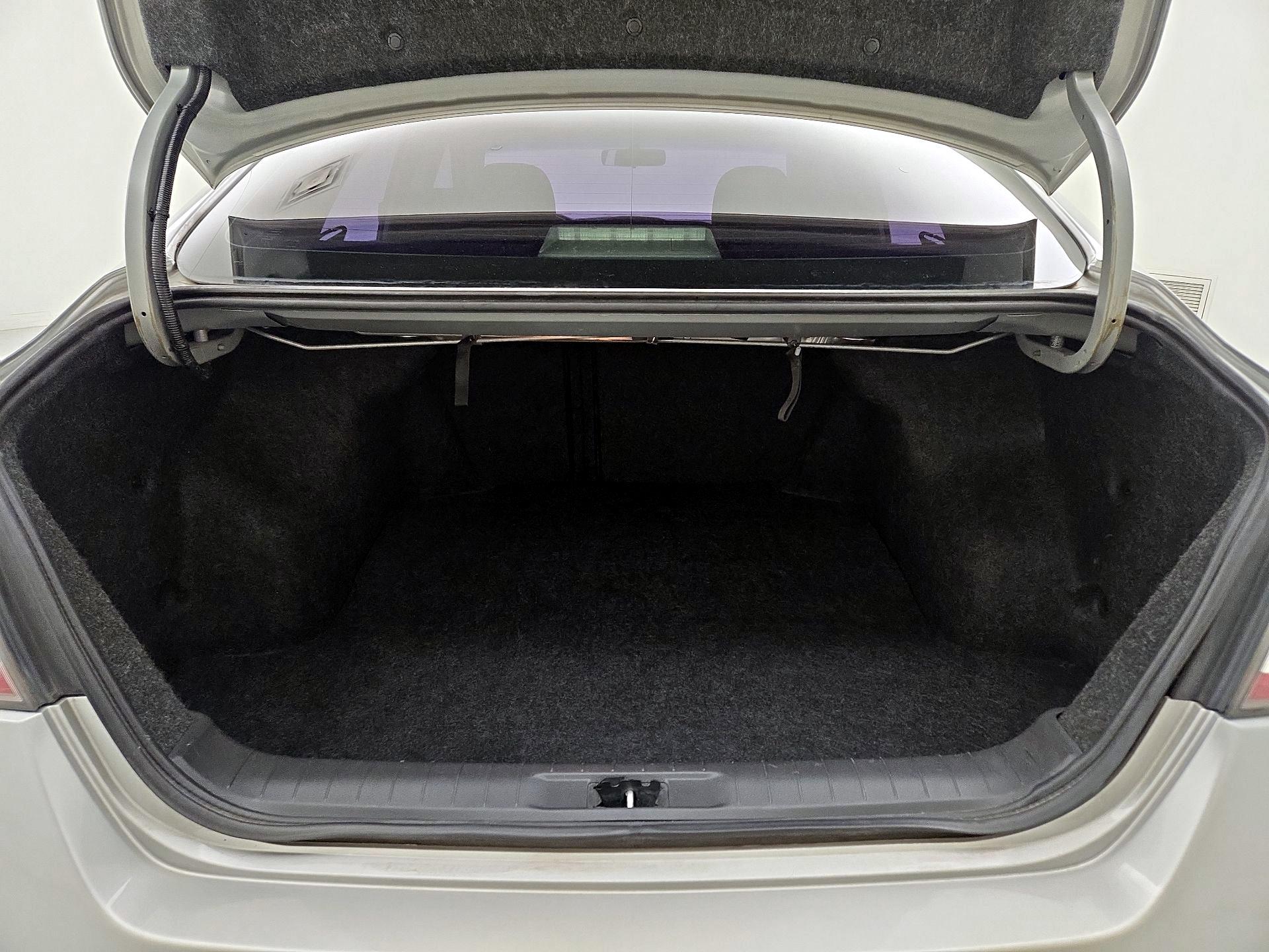 Thumbnail: 2015 Nissan Altima - 20