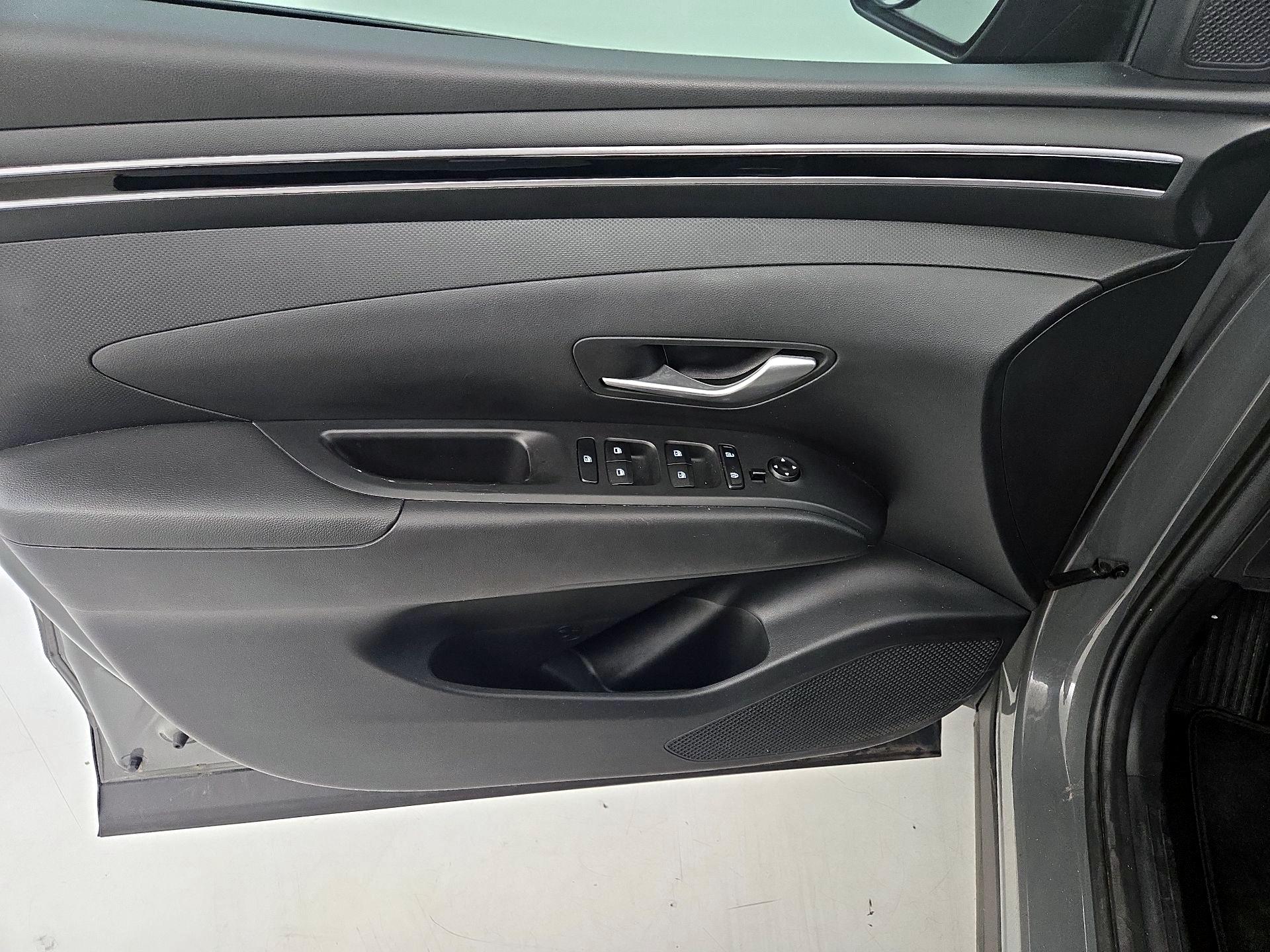 Thumbnail: 2022 Hyundai Santa Cruz - 12