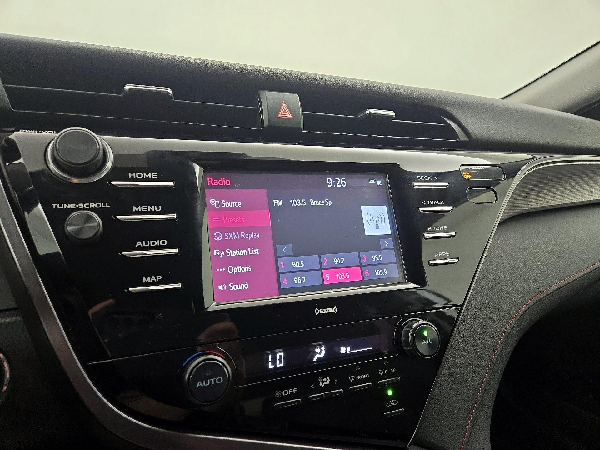 Thumbnail: 2020 Toyota Camry - 15