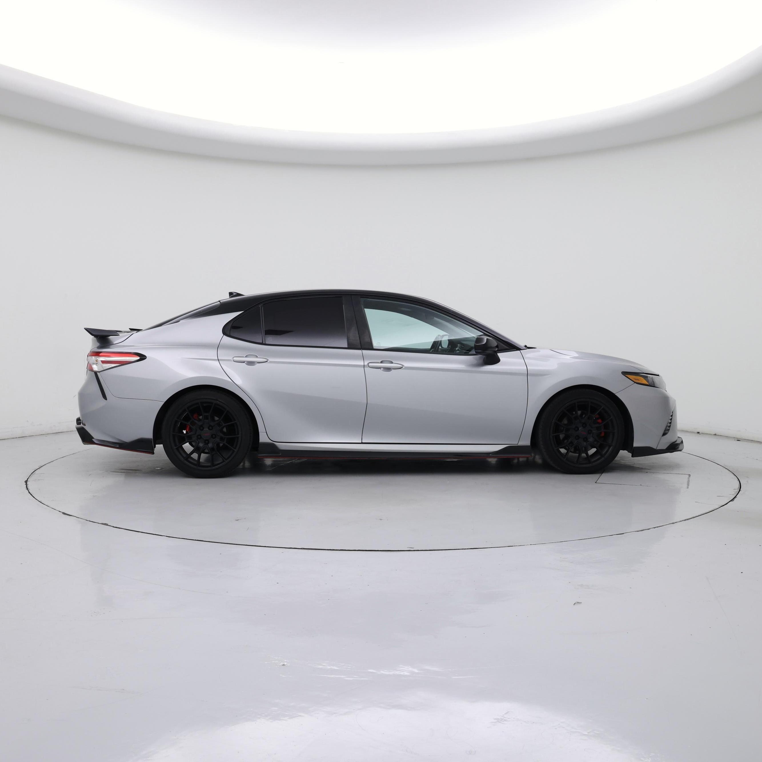 Thumbnail: 2020 Toyota Camry - 7