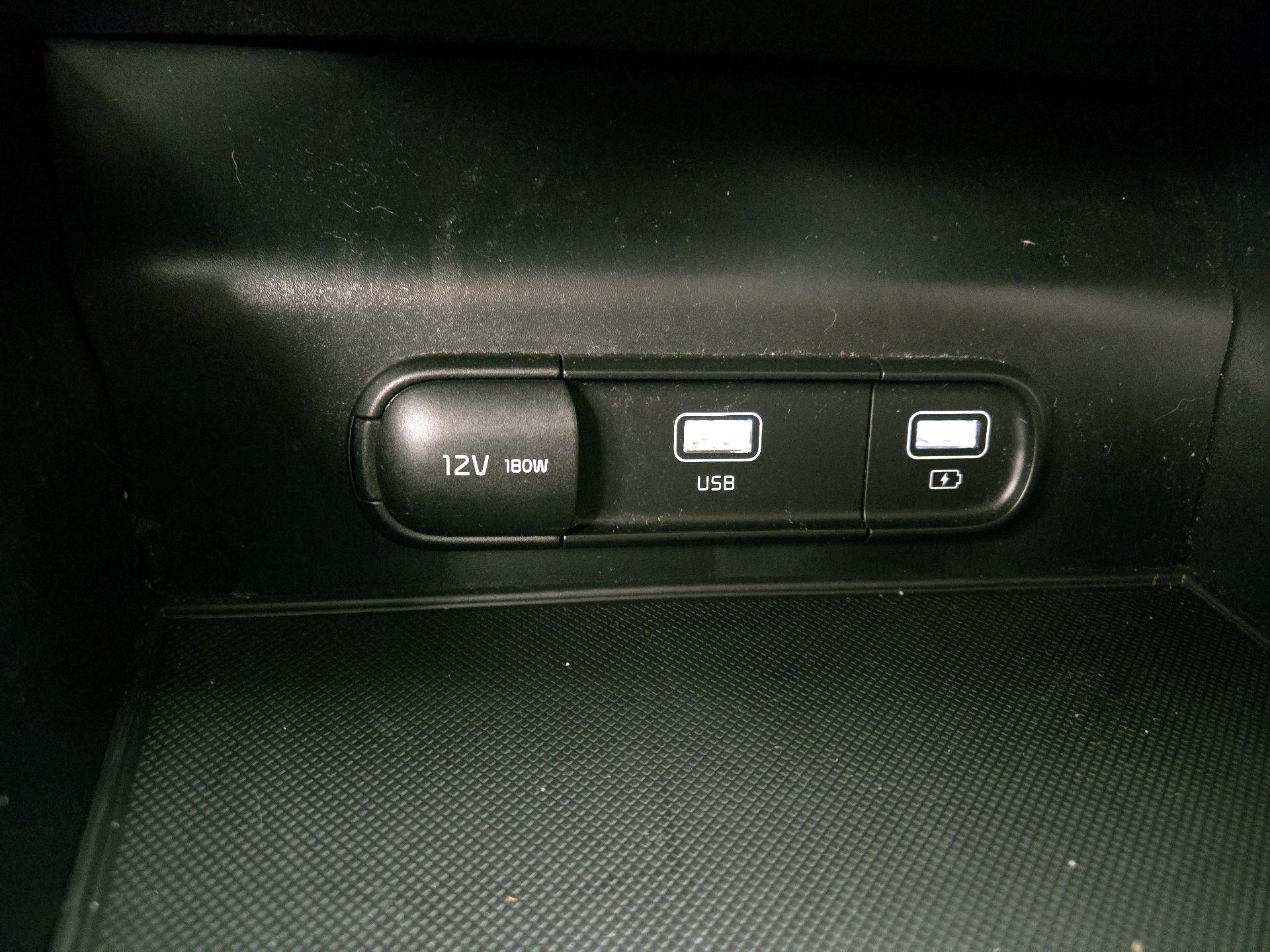 Thumbnail: 2023 Kia K5 - 18