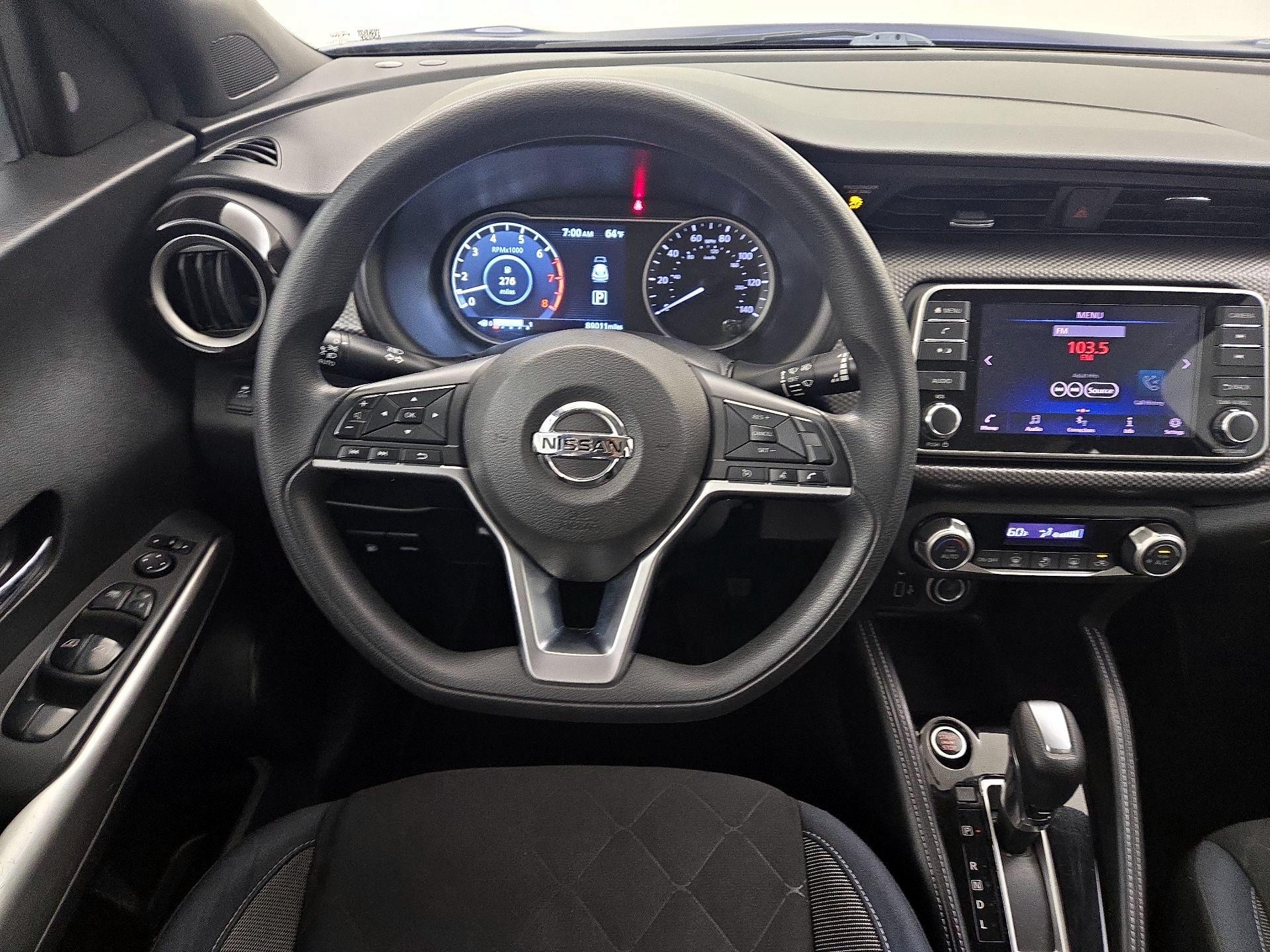 Thumbnail: 2018 Nissan Kicks - 10