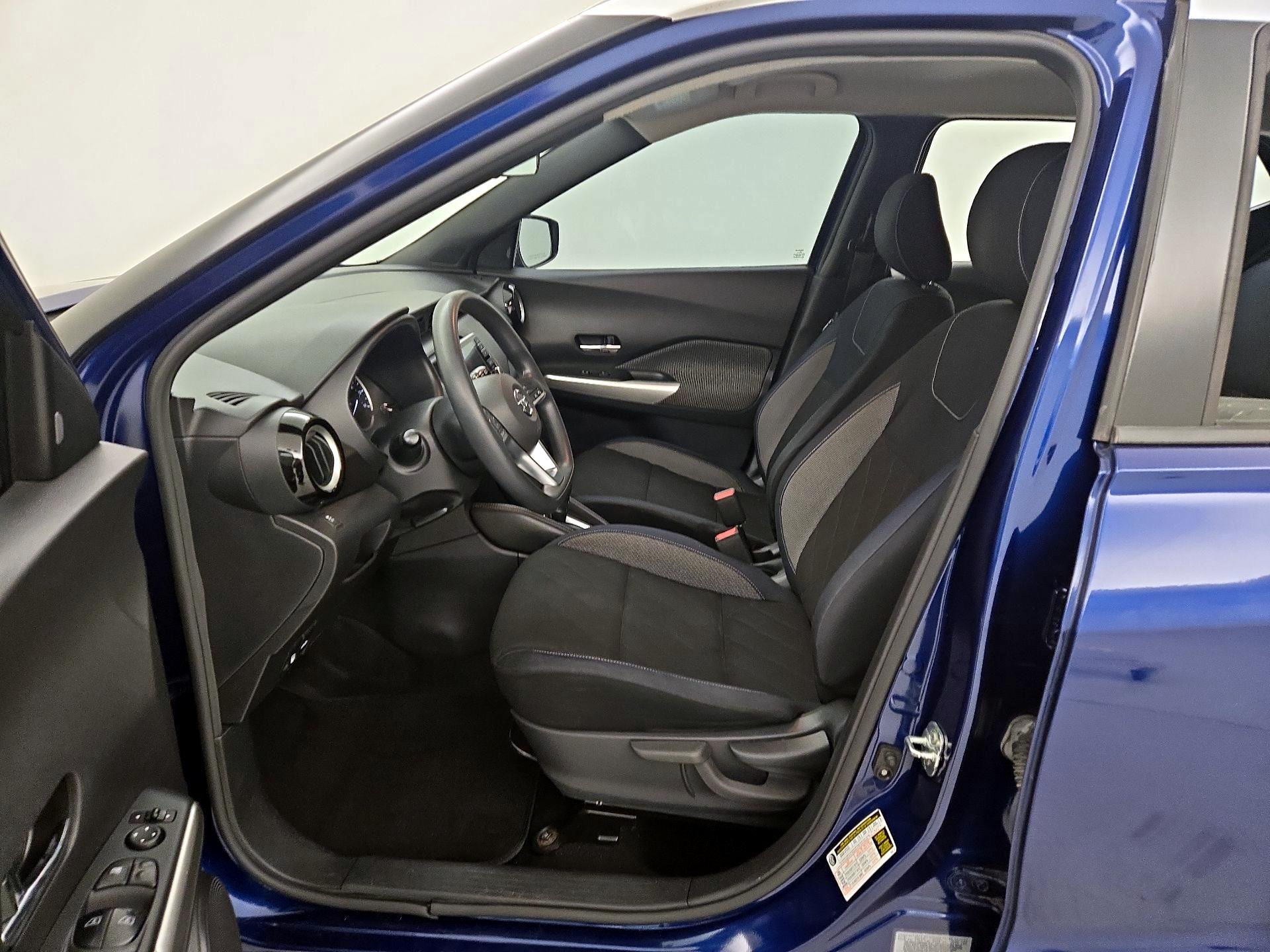 Thumbnail: 2018 Nissan Kicks - 11