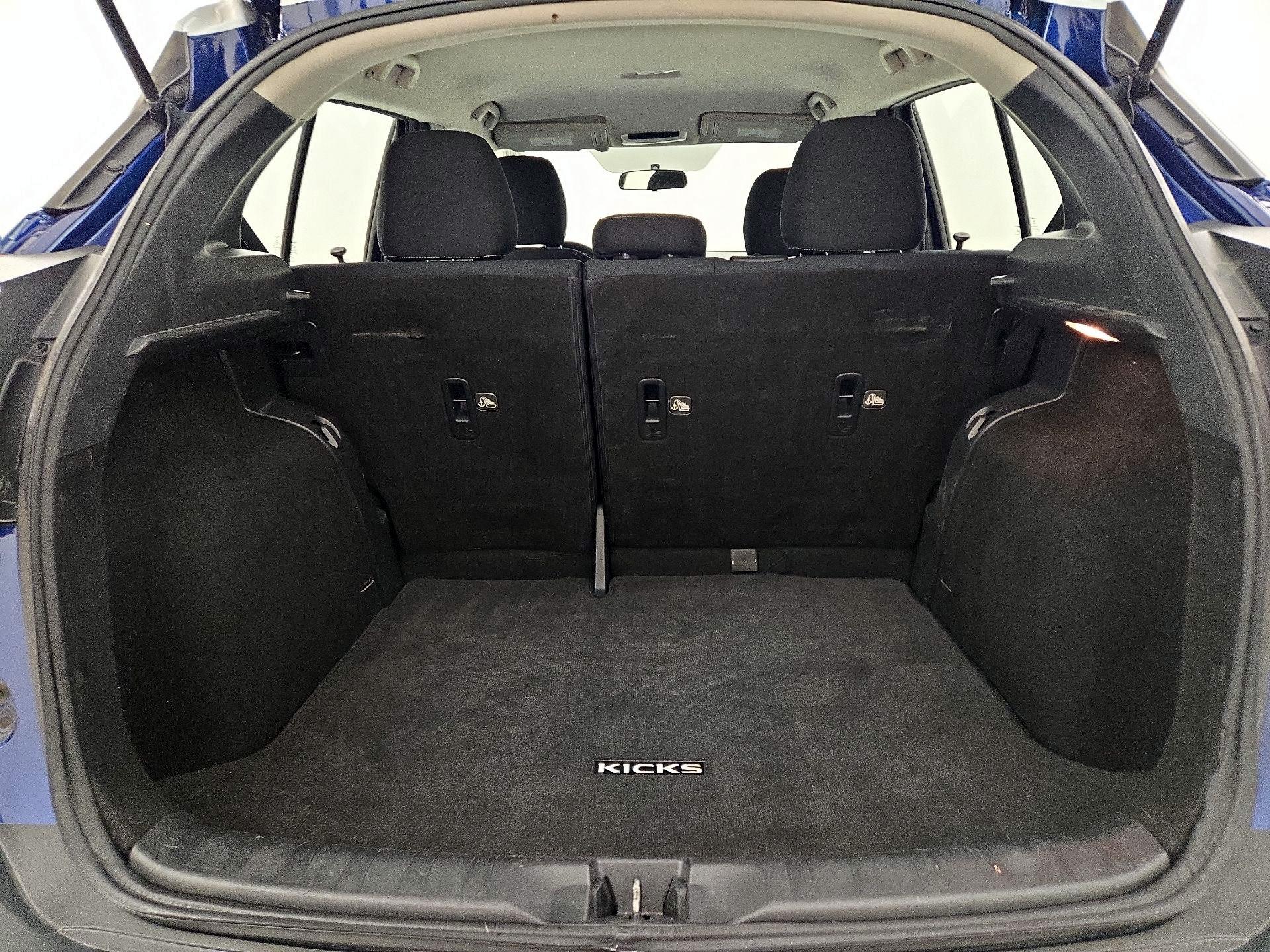 Thumbnail: 2018 Nissan Kicks - 20