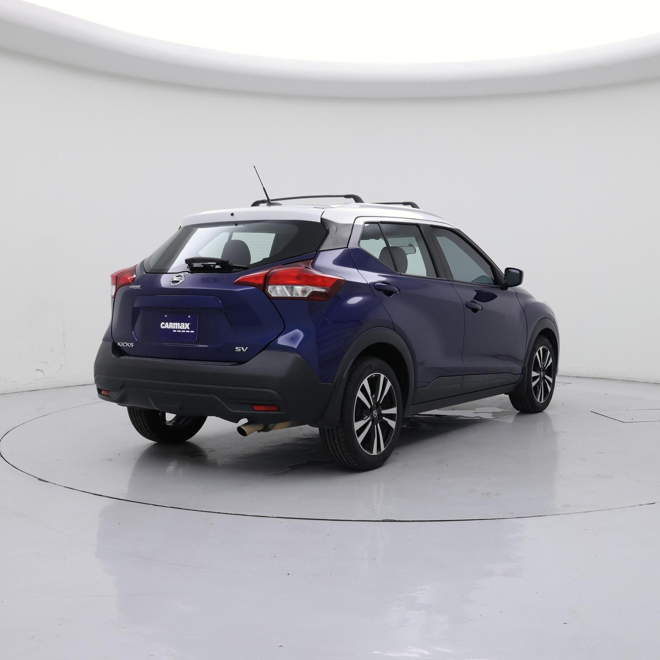 Thumbnail: 2018 Nissan Kicks - 8