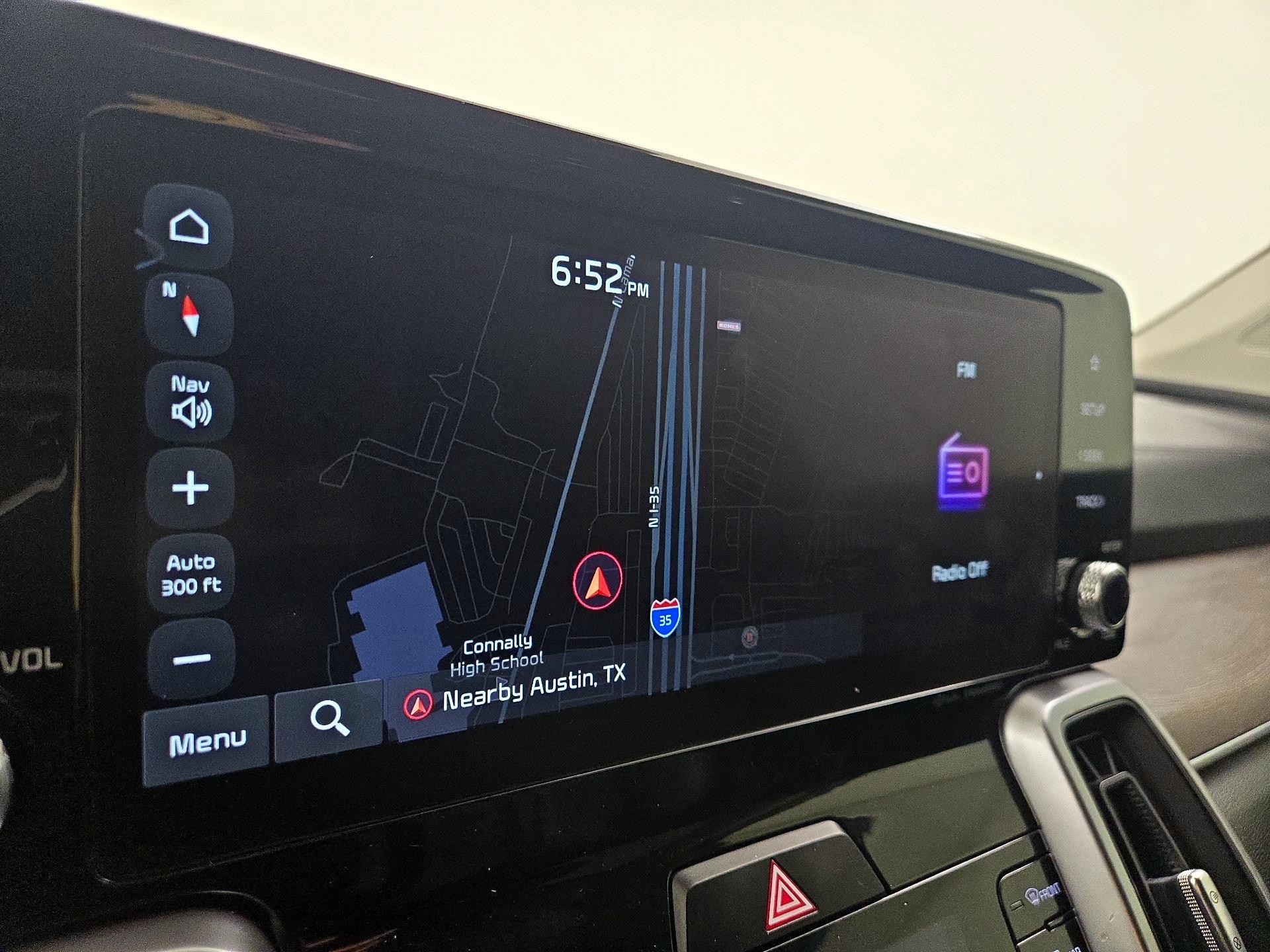 Thumbnail: 2023 Kia Sorento - 14