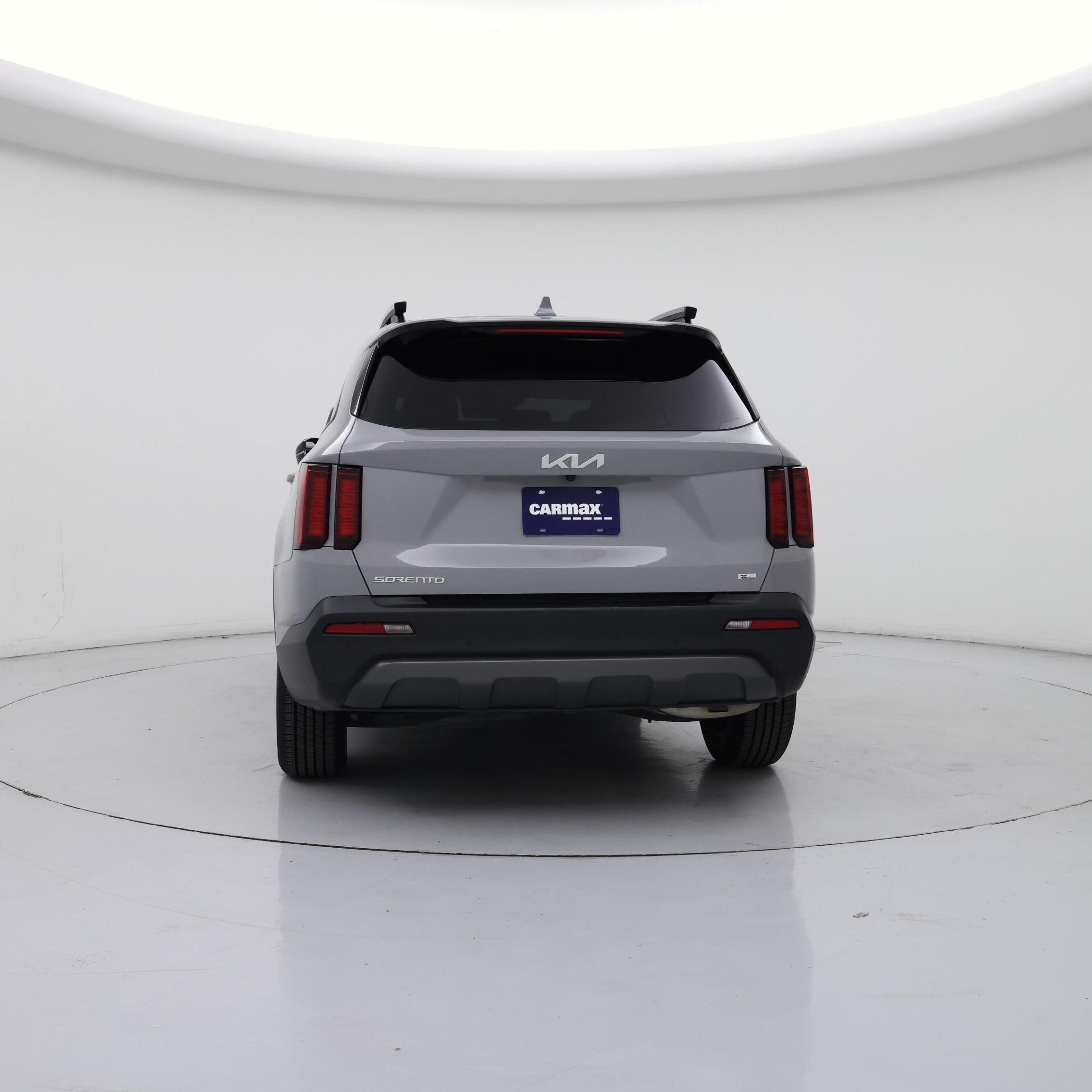 Thumbnail: 2023 Kia Sorento - 6