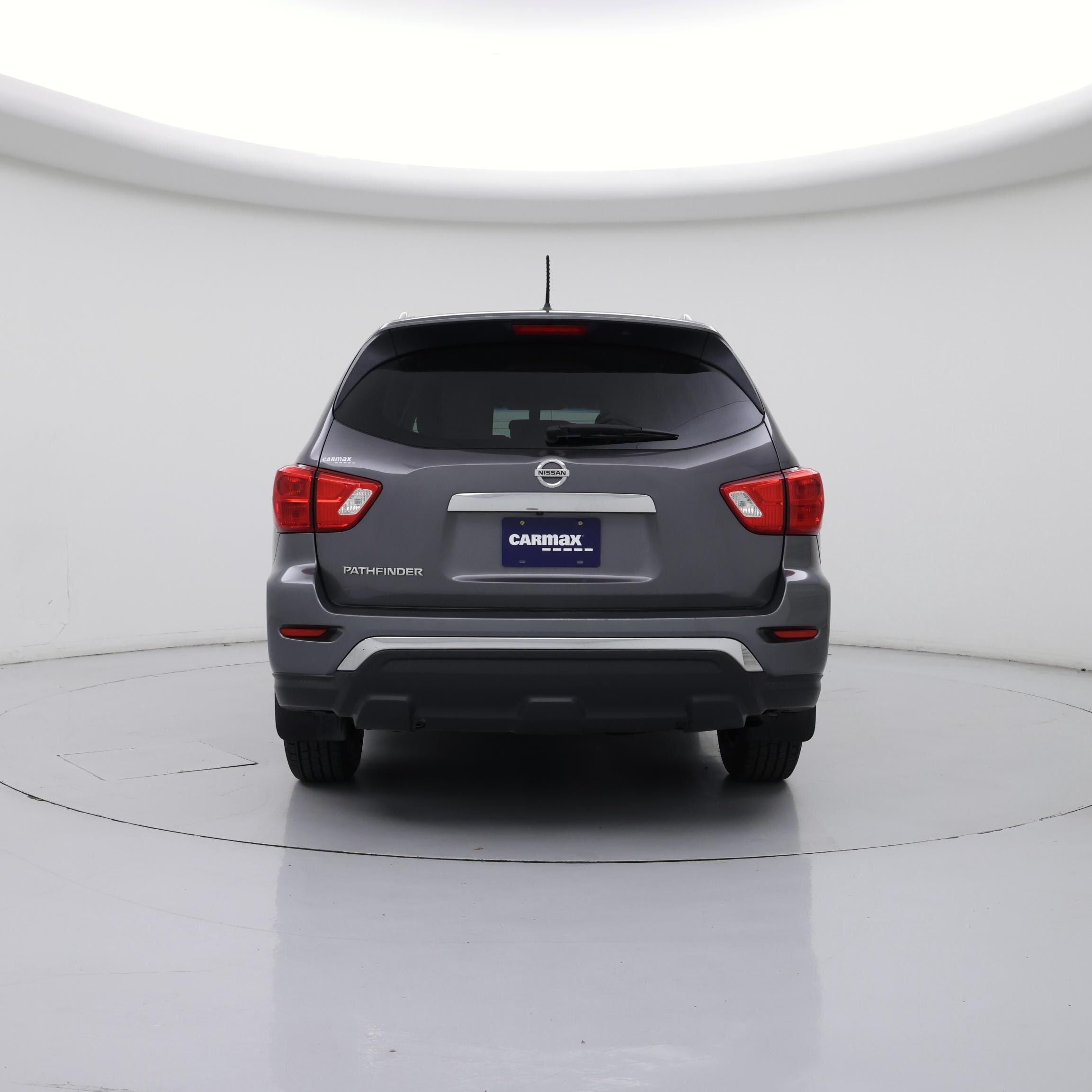 Thumbnail: 2017 Nissan Pathfinder - 6