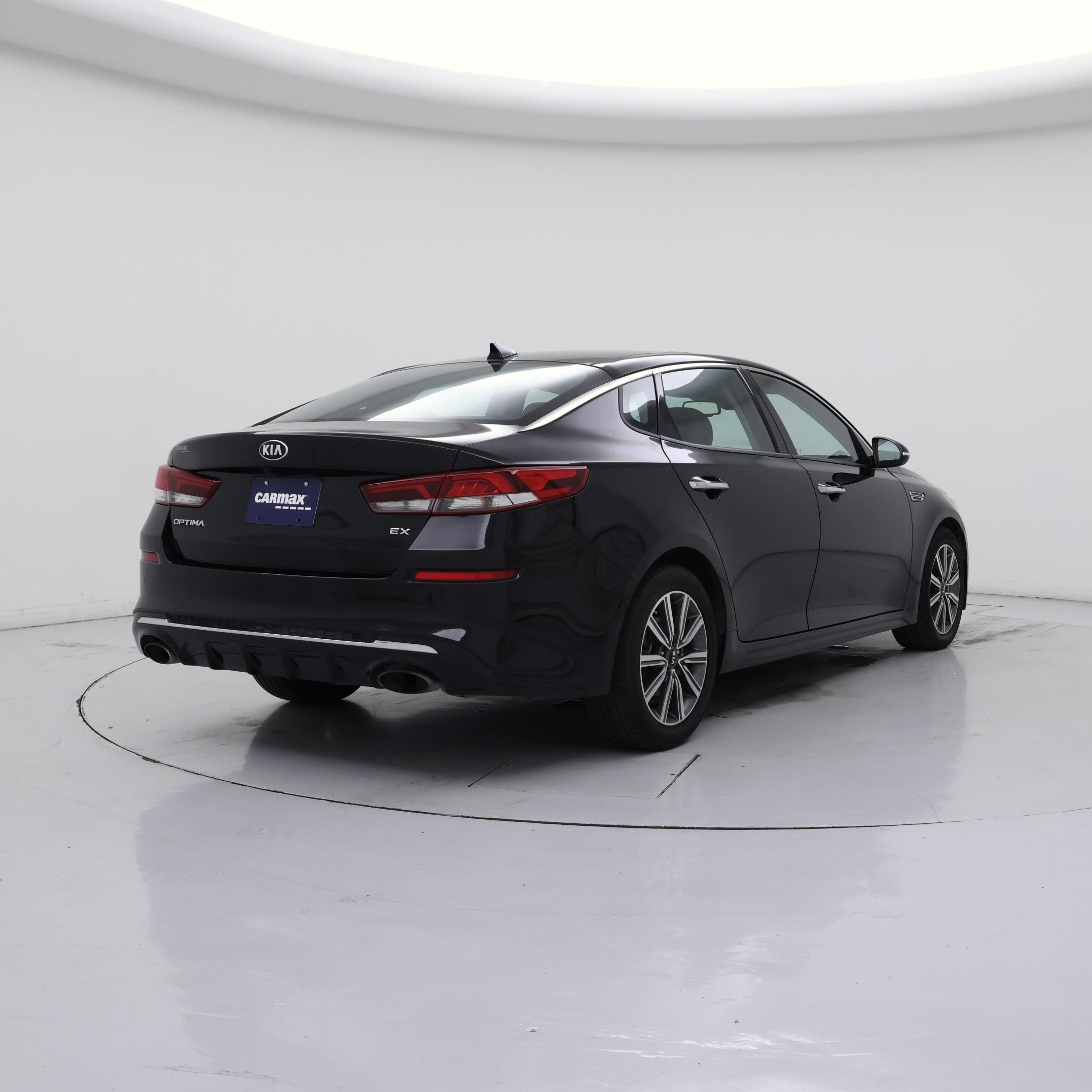 Thumbnail: 2020 Kia Optima - 8