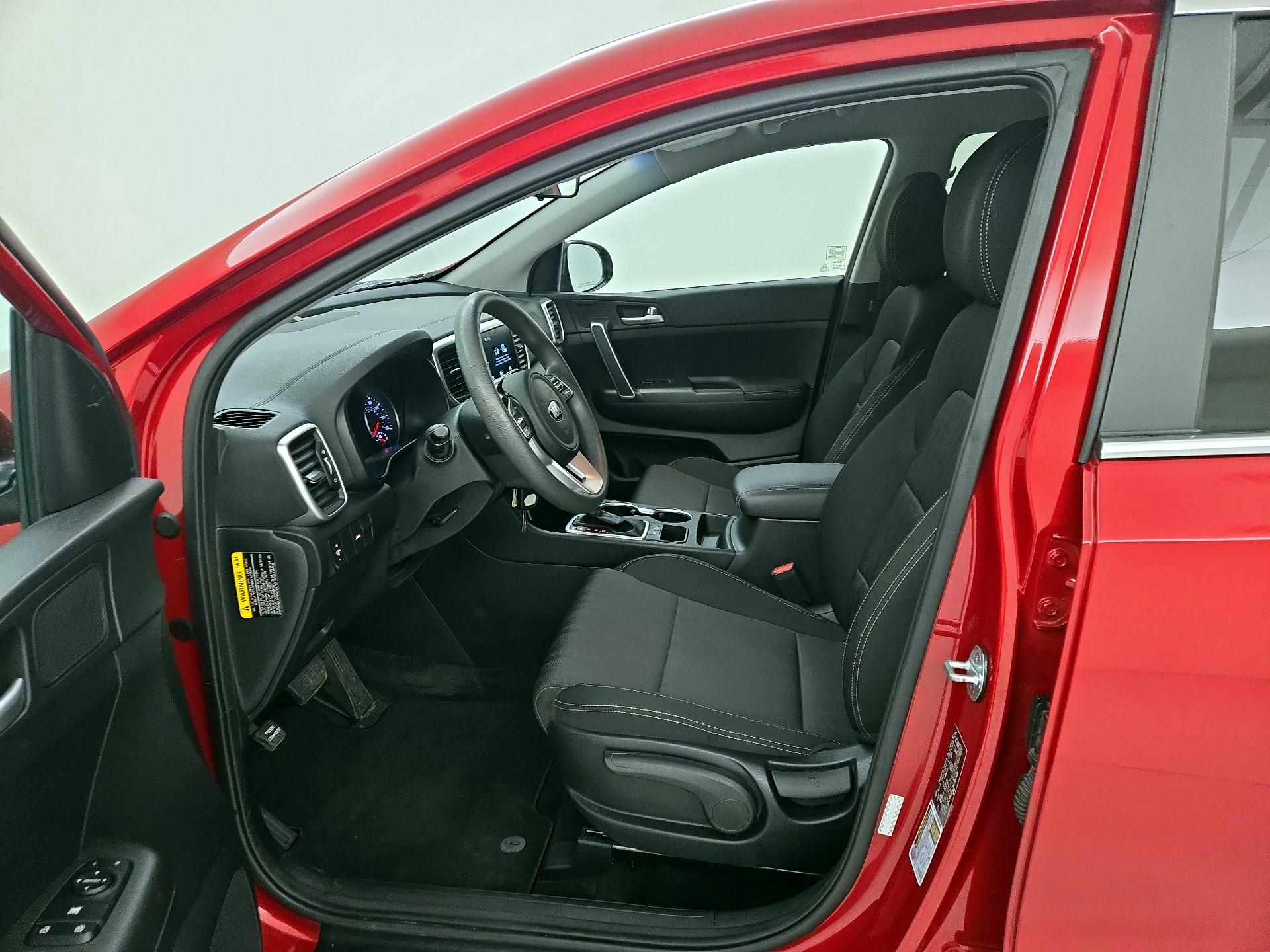 Thumbnail: 2022 Kia Sportage - 11