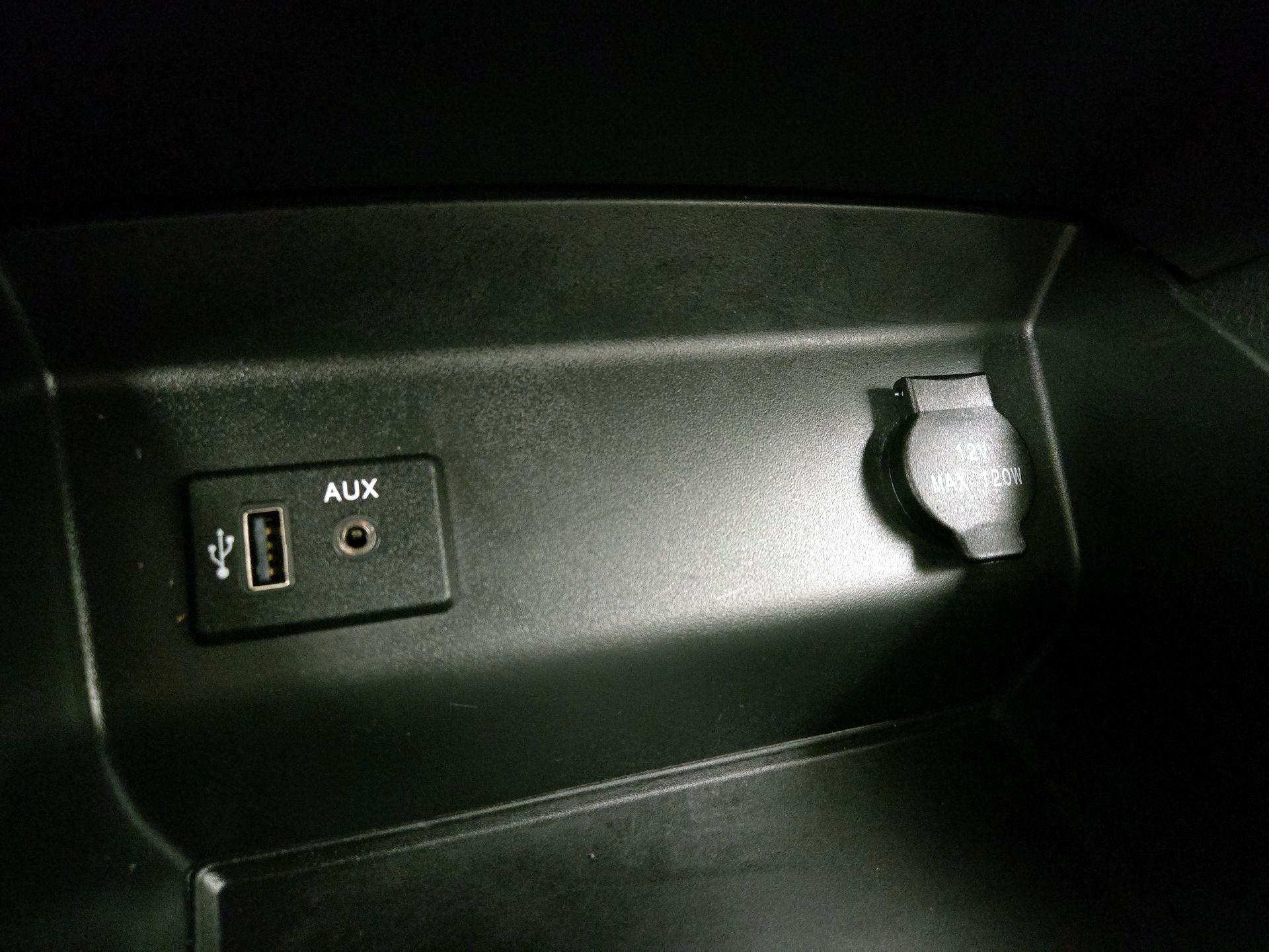 Thumbnail: 2018 Nissan Altima - 19