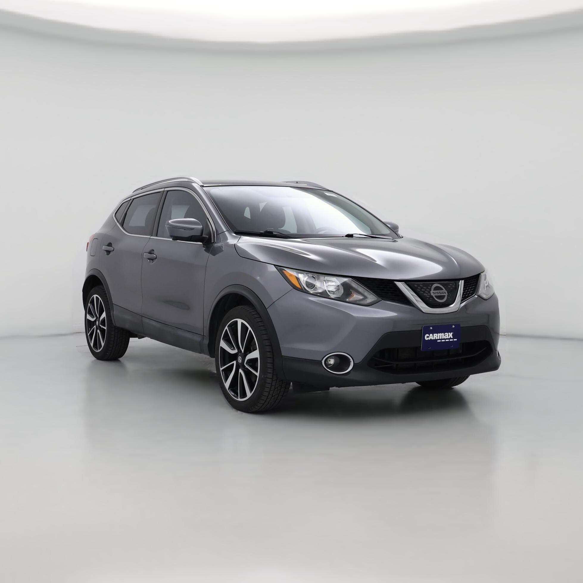 Thumbnail: 2018 Nissan Rogue Sport - 1