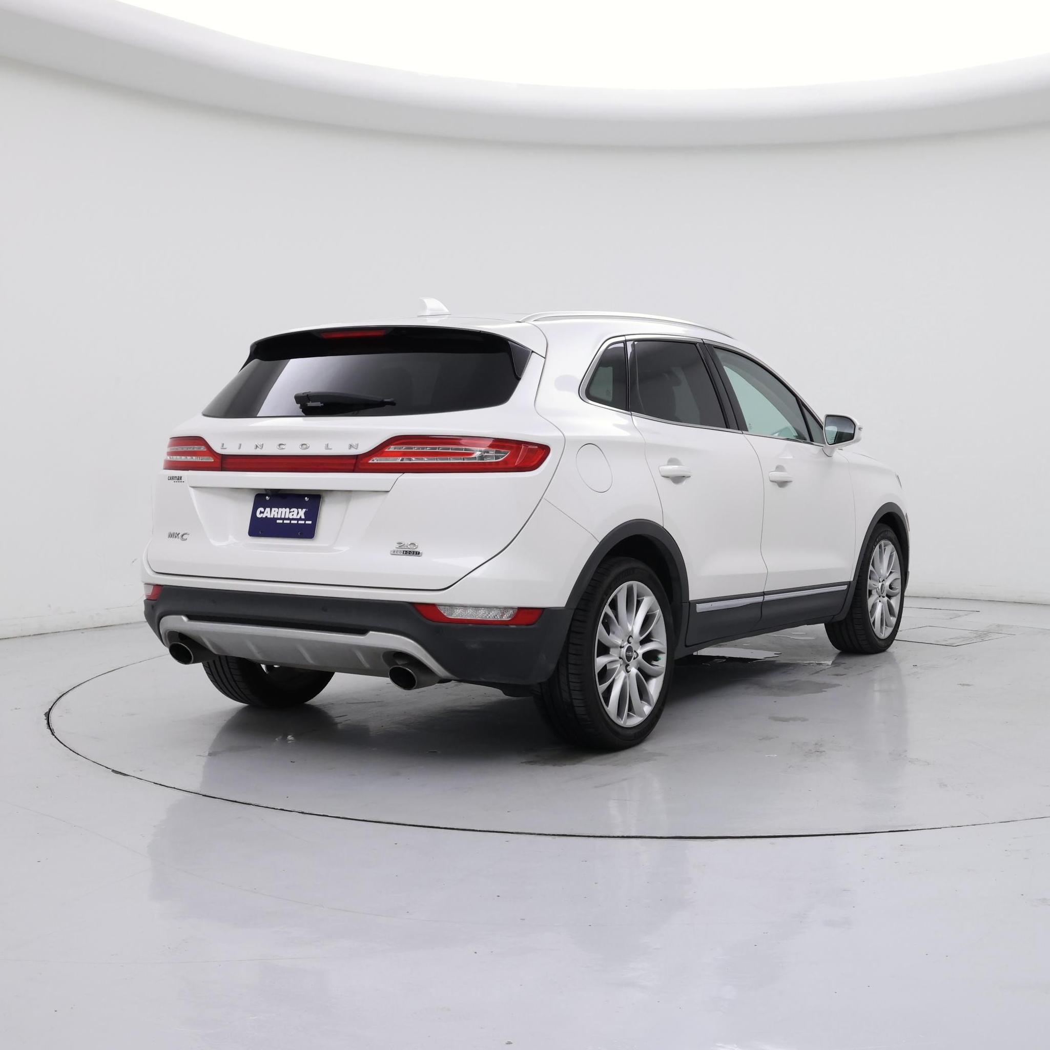 Thumbnail: 2015 Lincoln MKC - 8