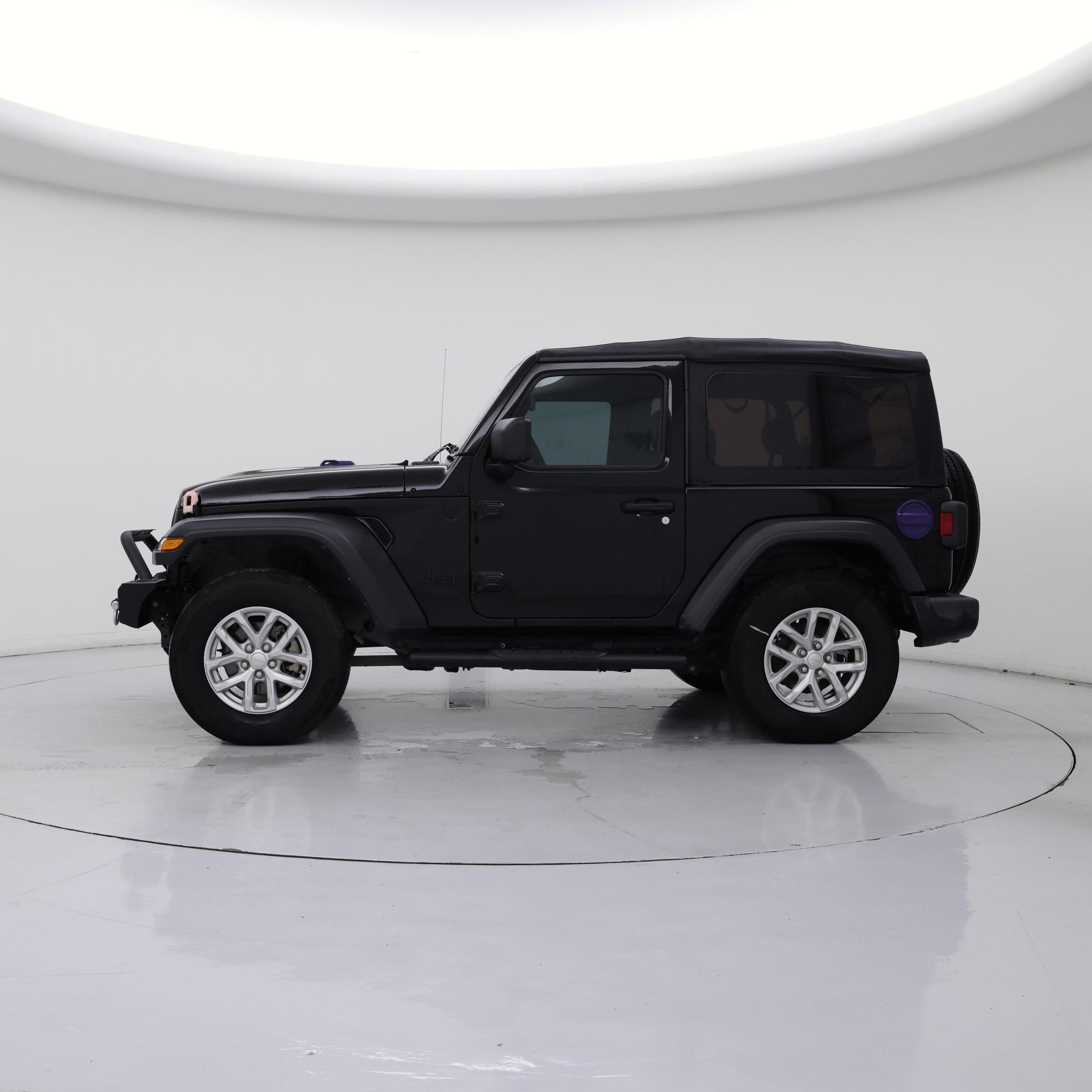 Thumbnail: 2021 Jeep Wrangler - 3