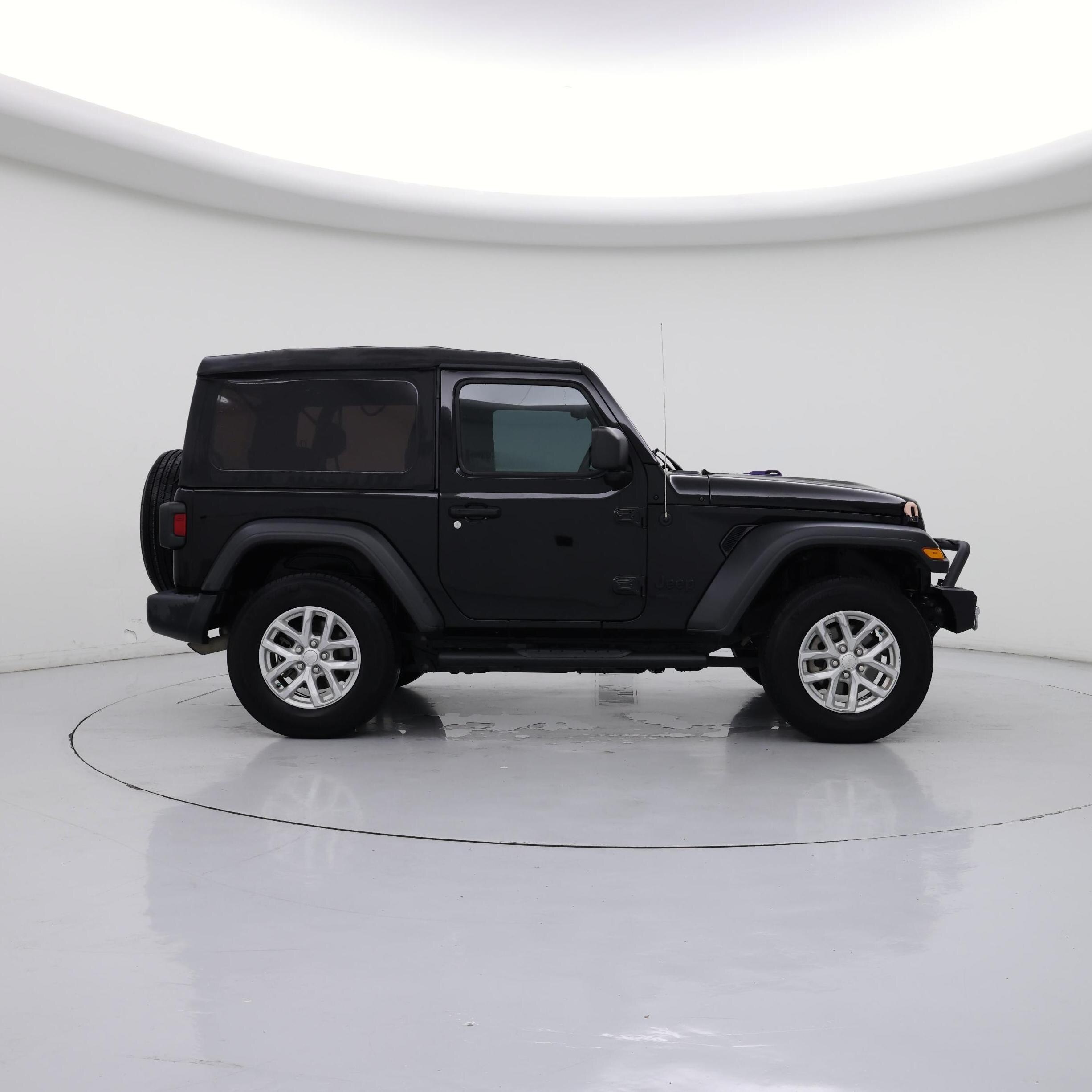Thumbnail: 2021 Jeep Wrangler - 7