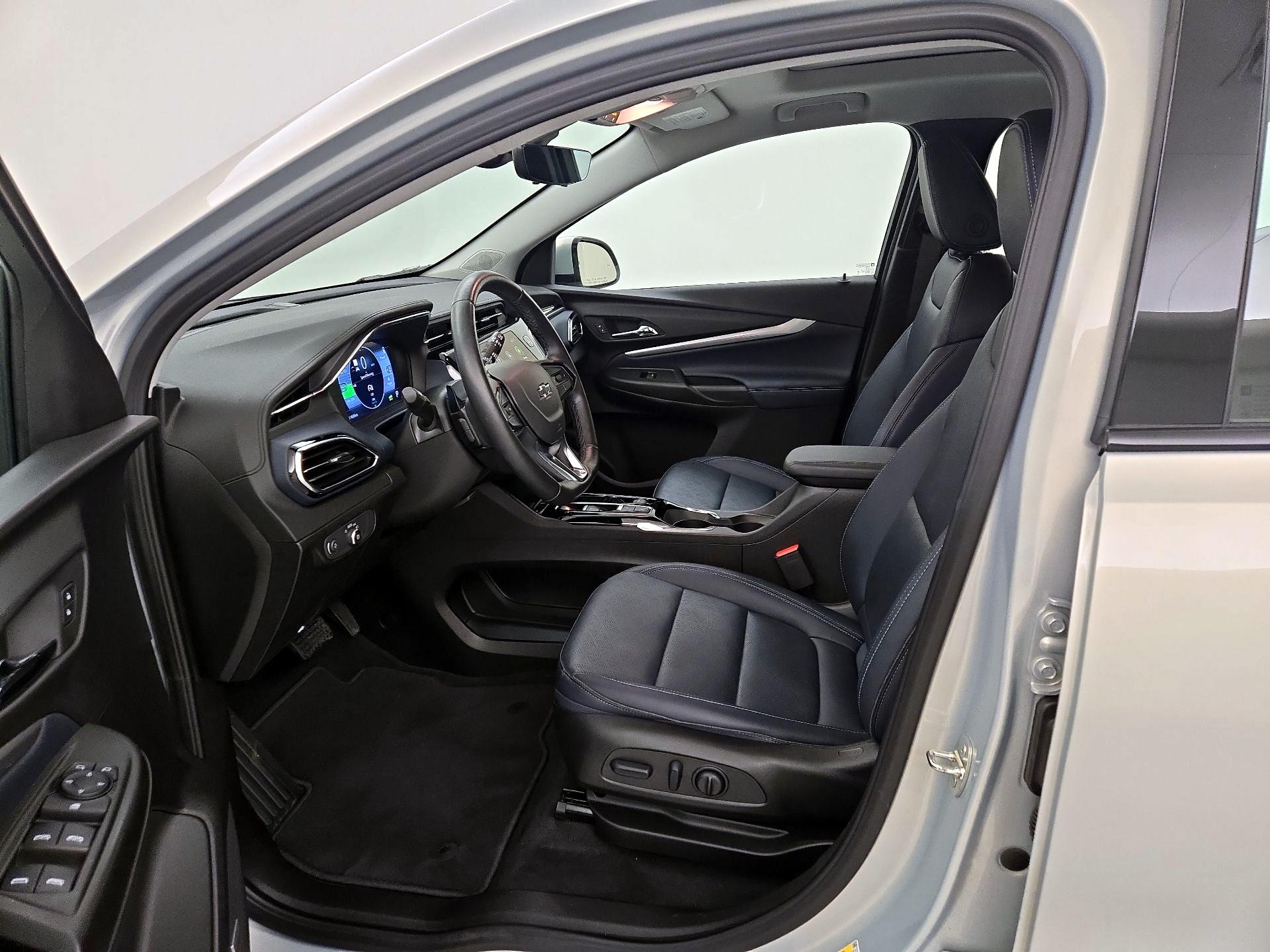 Thumbnail: 2023 Chevrolet Bolt EUV - 11