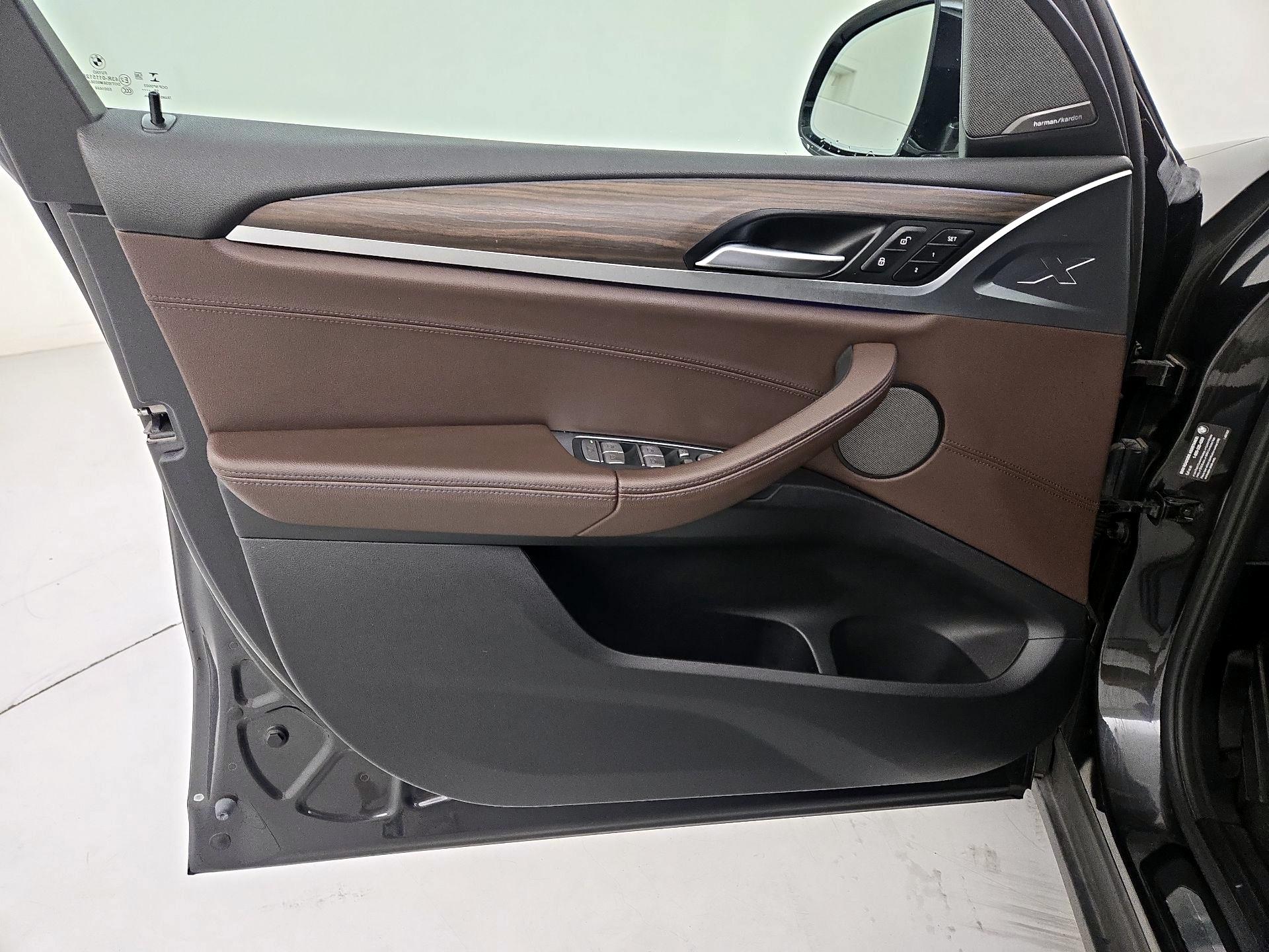 Thumbnail: 2020 BMW X3 - 12