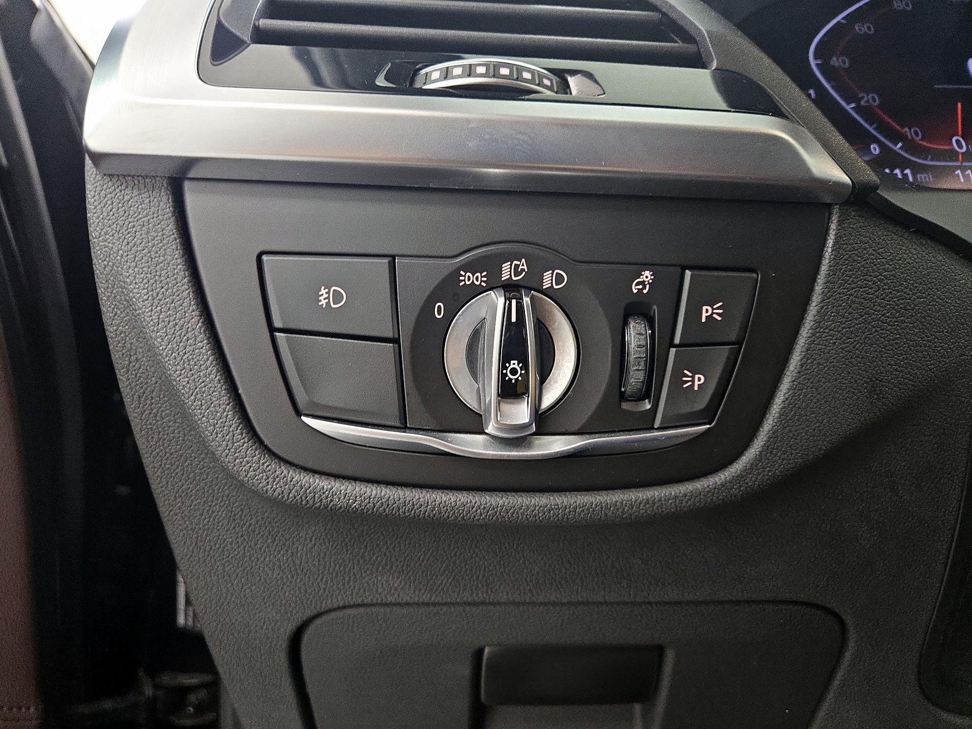 Thumbnail: 2020 BMW X3 - 13