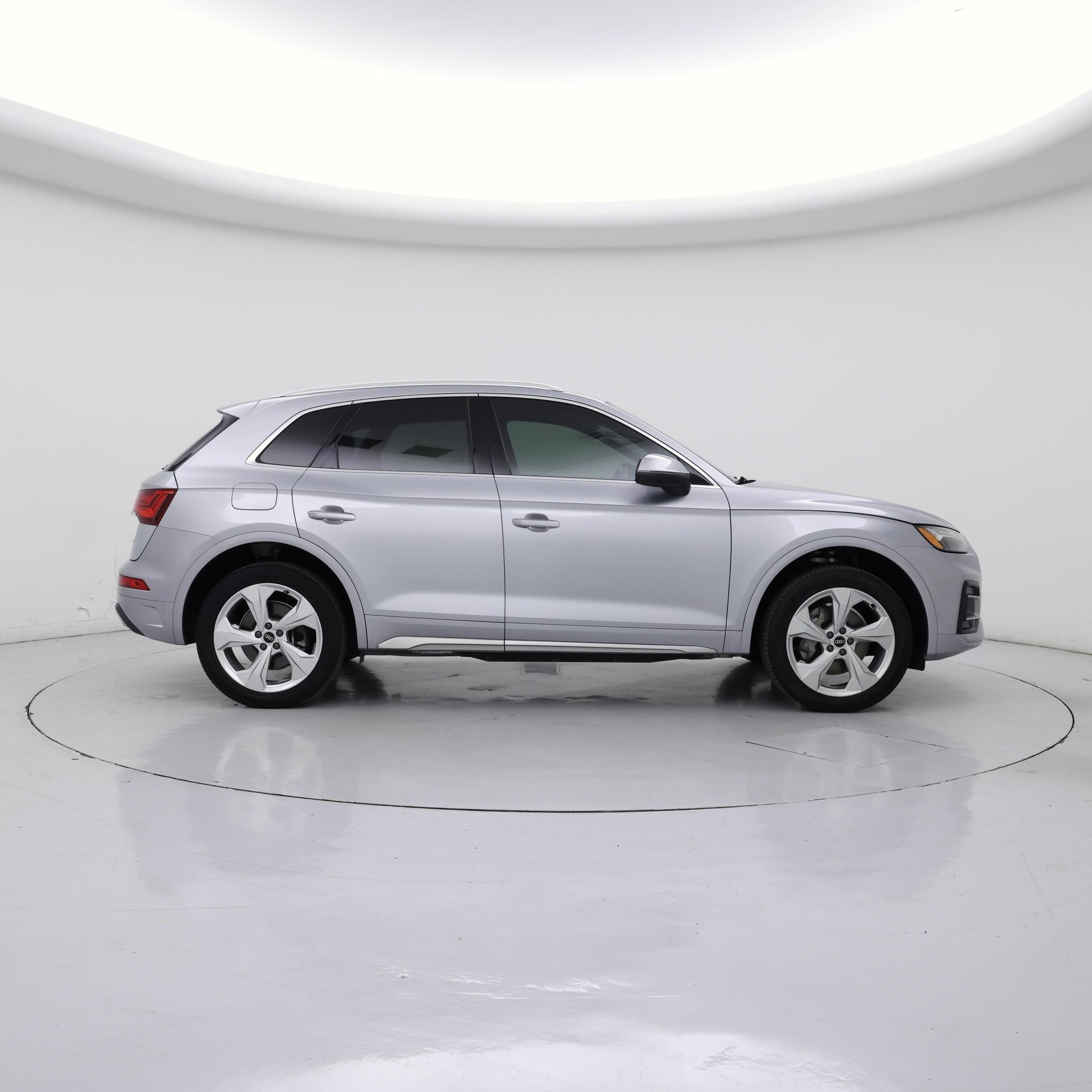 Thumbnail: 2021 Audi Q5 - 7