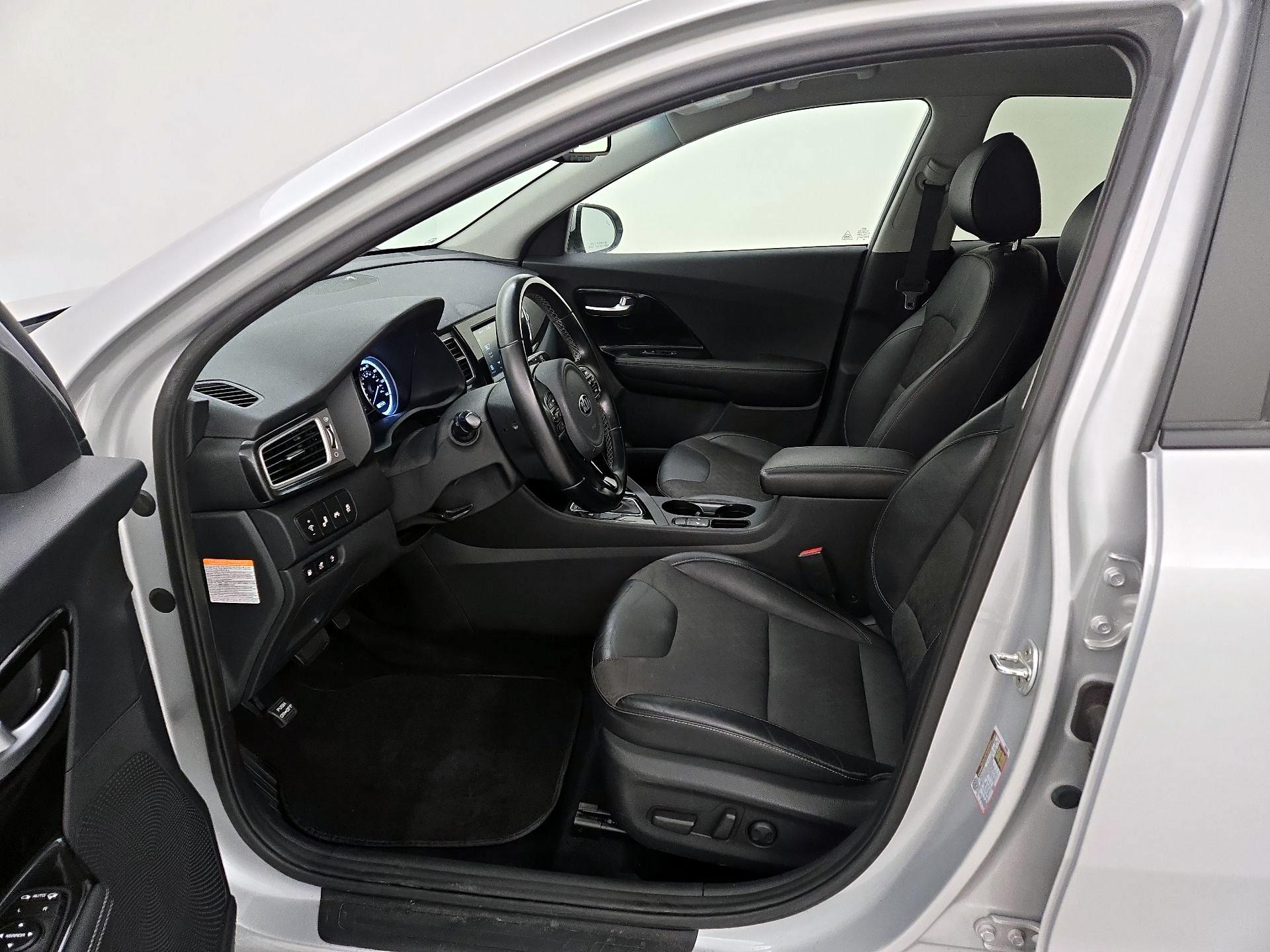 Thumbnail: 2019 Kia Niro - 11