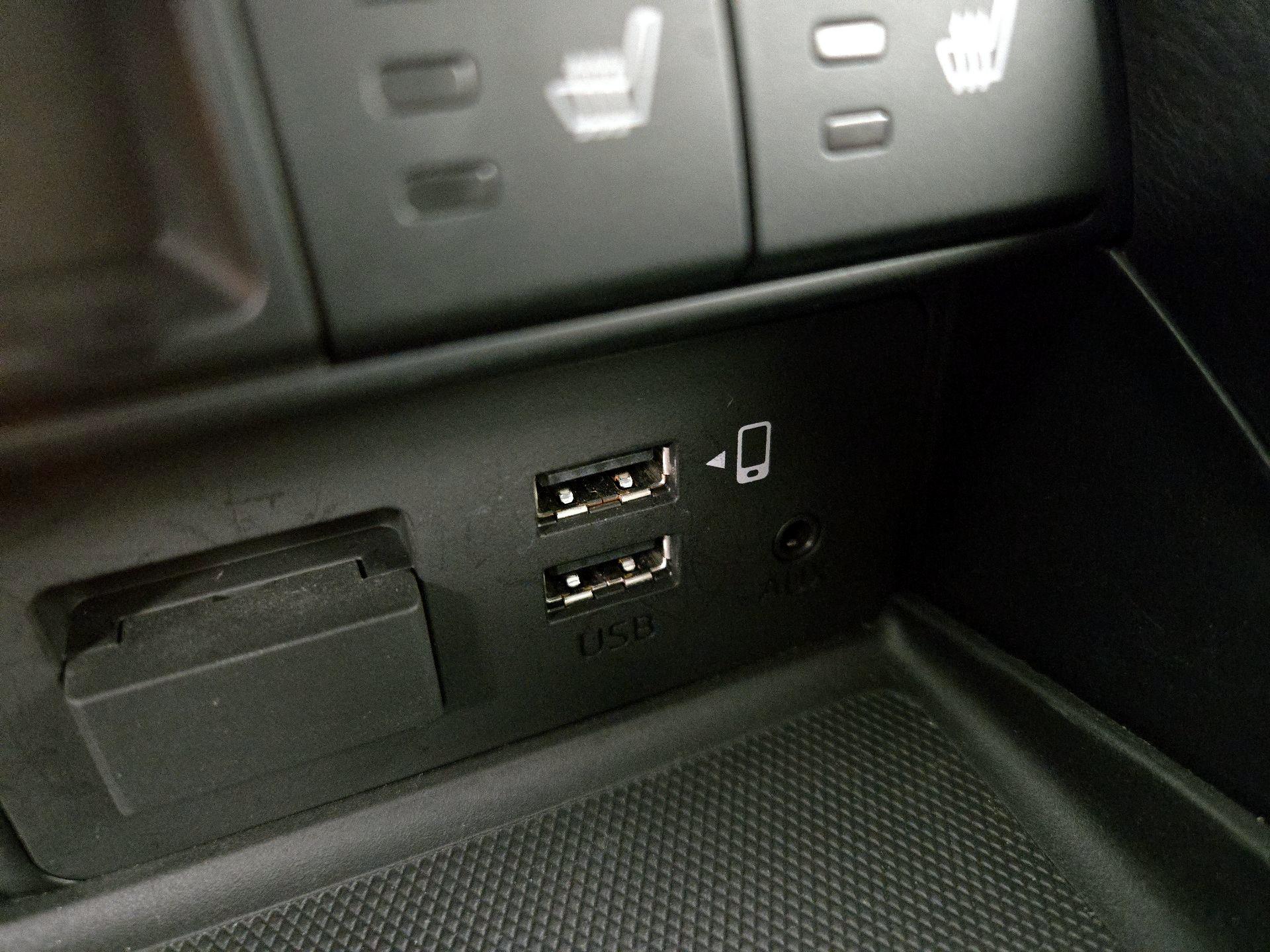 Thumbnail: 2022 Mazda MX-5 Miata - 18