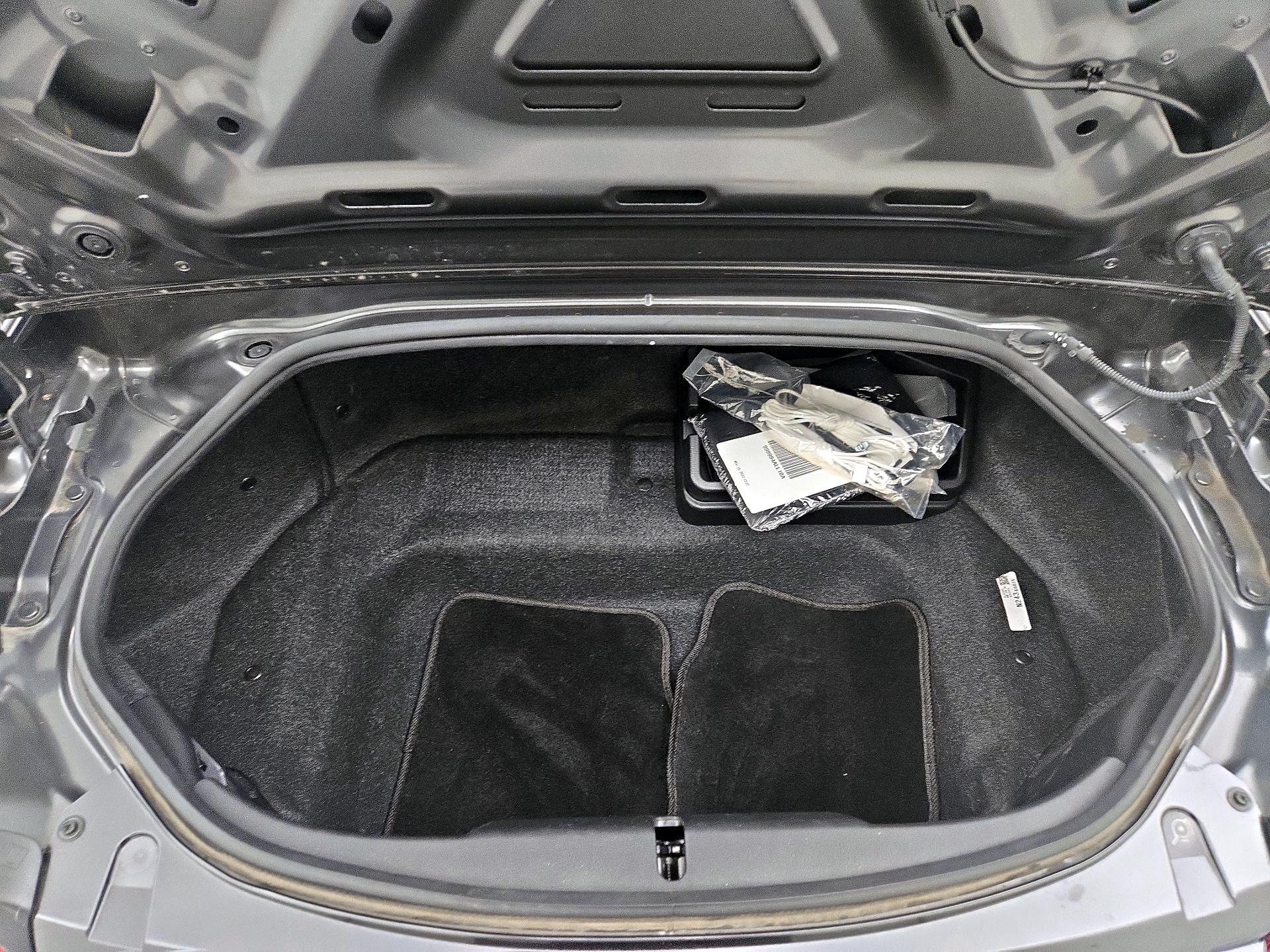 Thumbnail: 2022 Mazda MX-5 Miata - 19