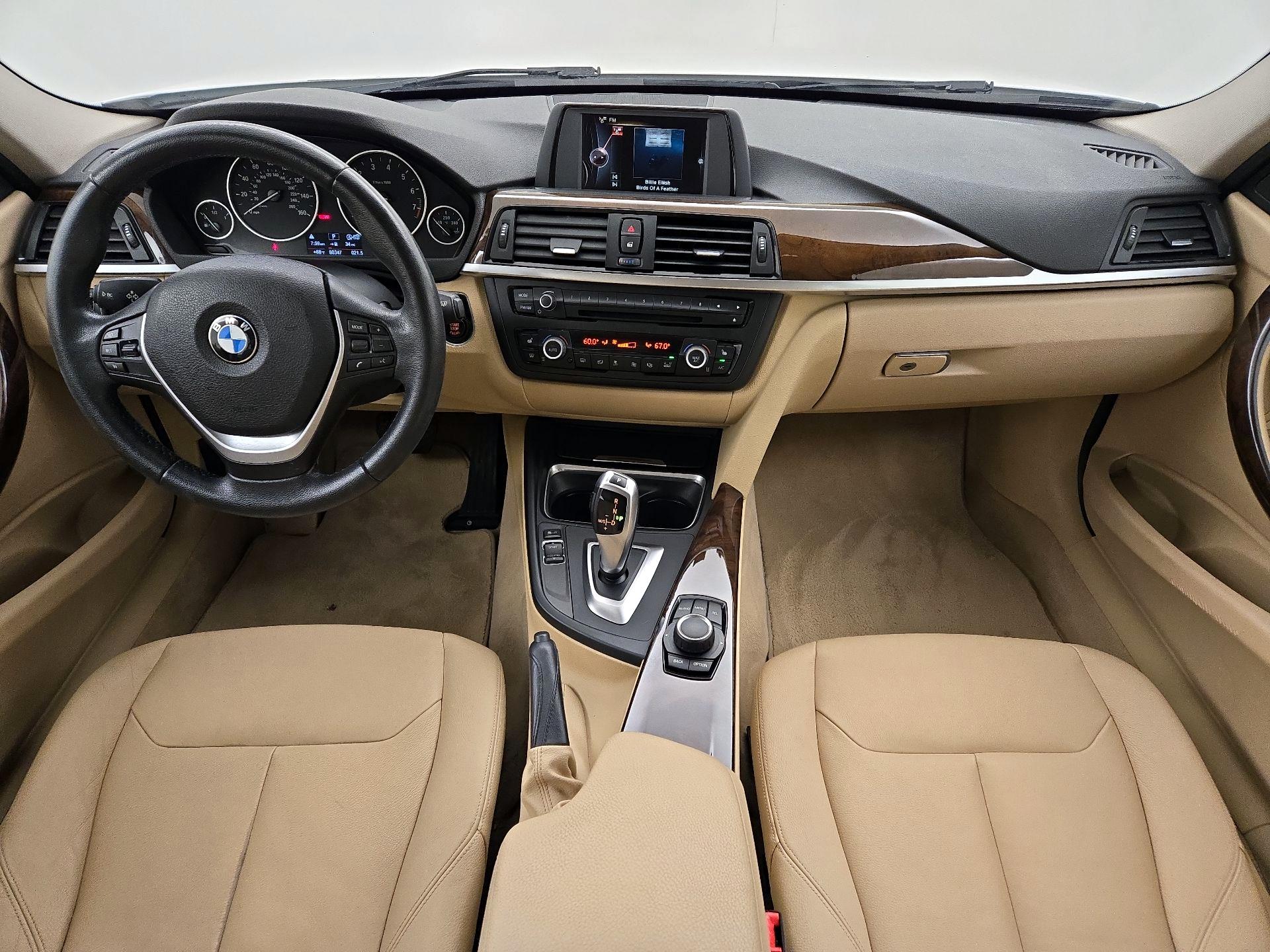 Thumbnail: 2015 BMW 3 Series - 9